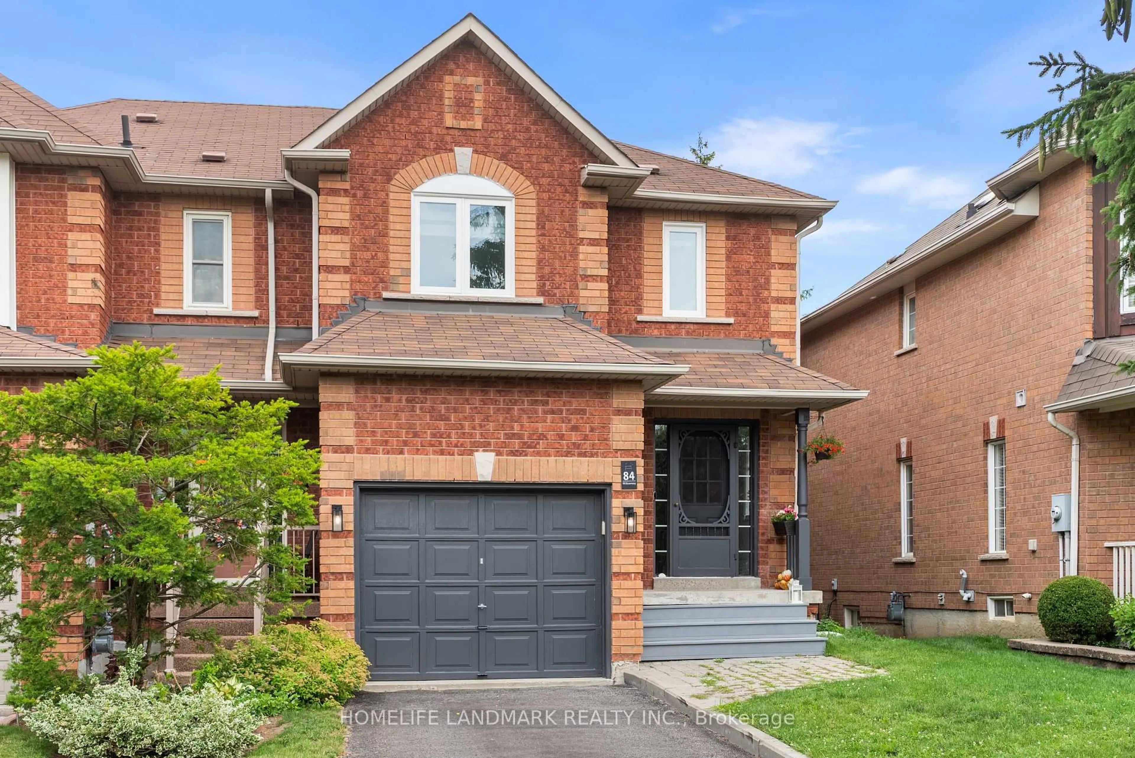 Home with brick exterior material, street for 84 Willoway, Whitchurch-Stouffville Ontario L4A 1K6