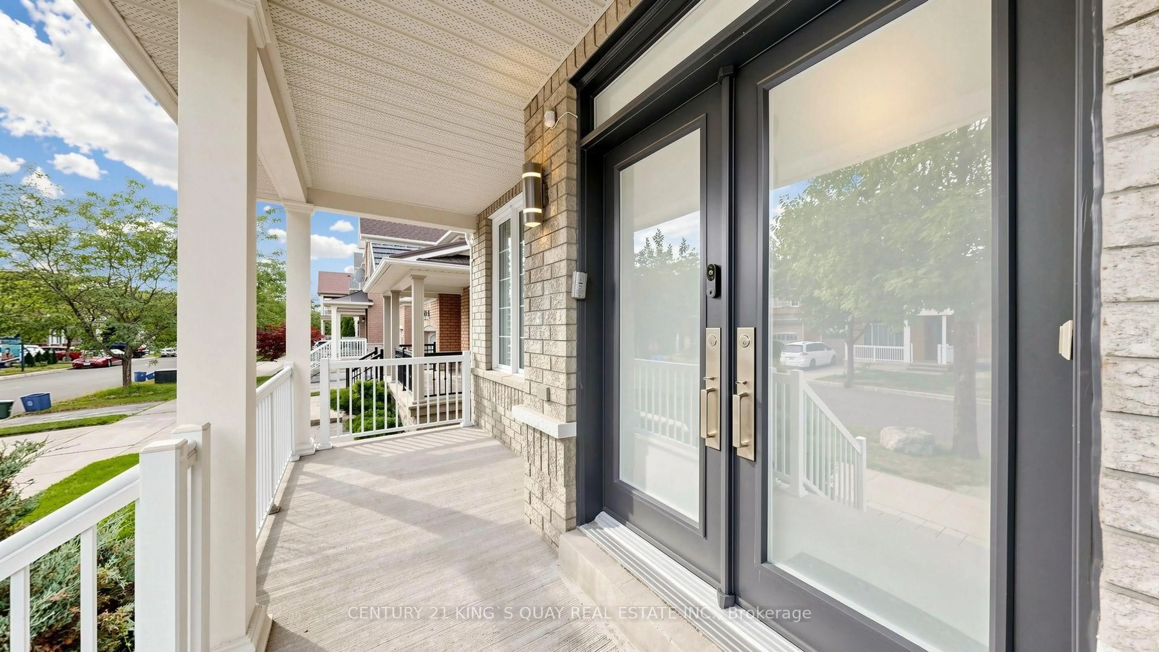 Indoor entryway for 22 Hislop Dr, Markham Ontario L6B 0C6