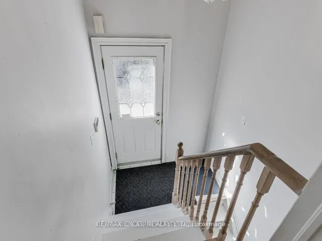 387 Crosby Ave, Richmond Hill 3