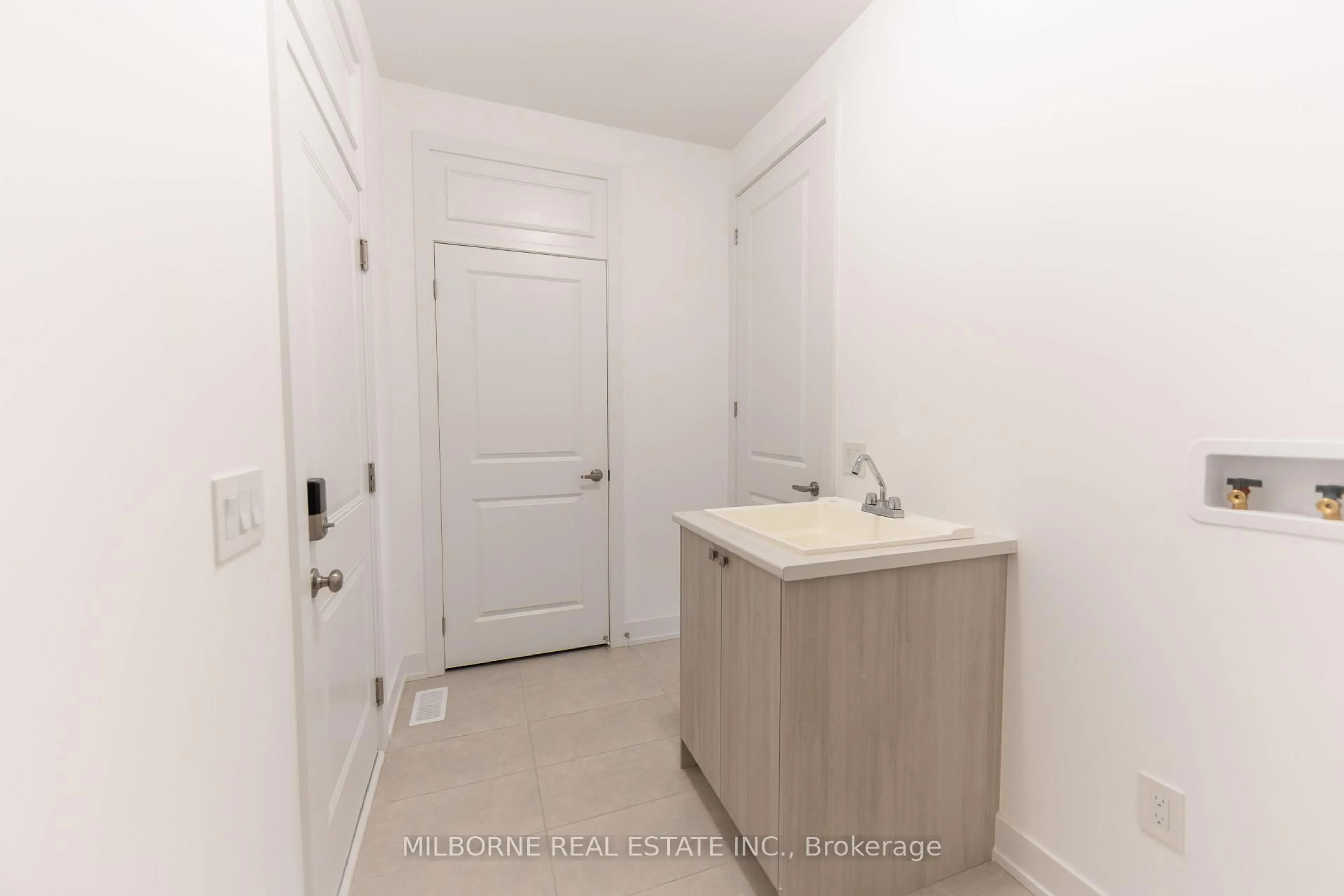 Unknown for 12 Fred Beaton Pl, King Ontario L7B 0R3