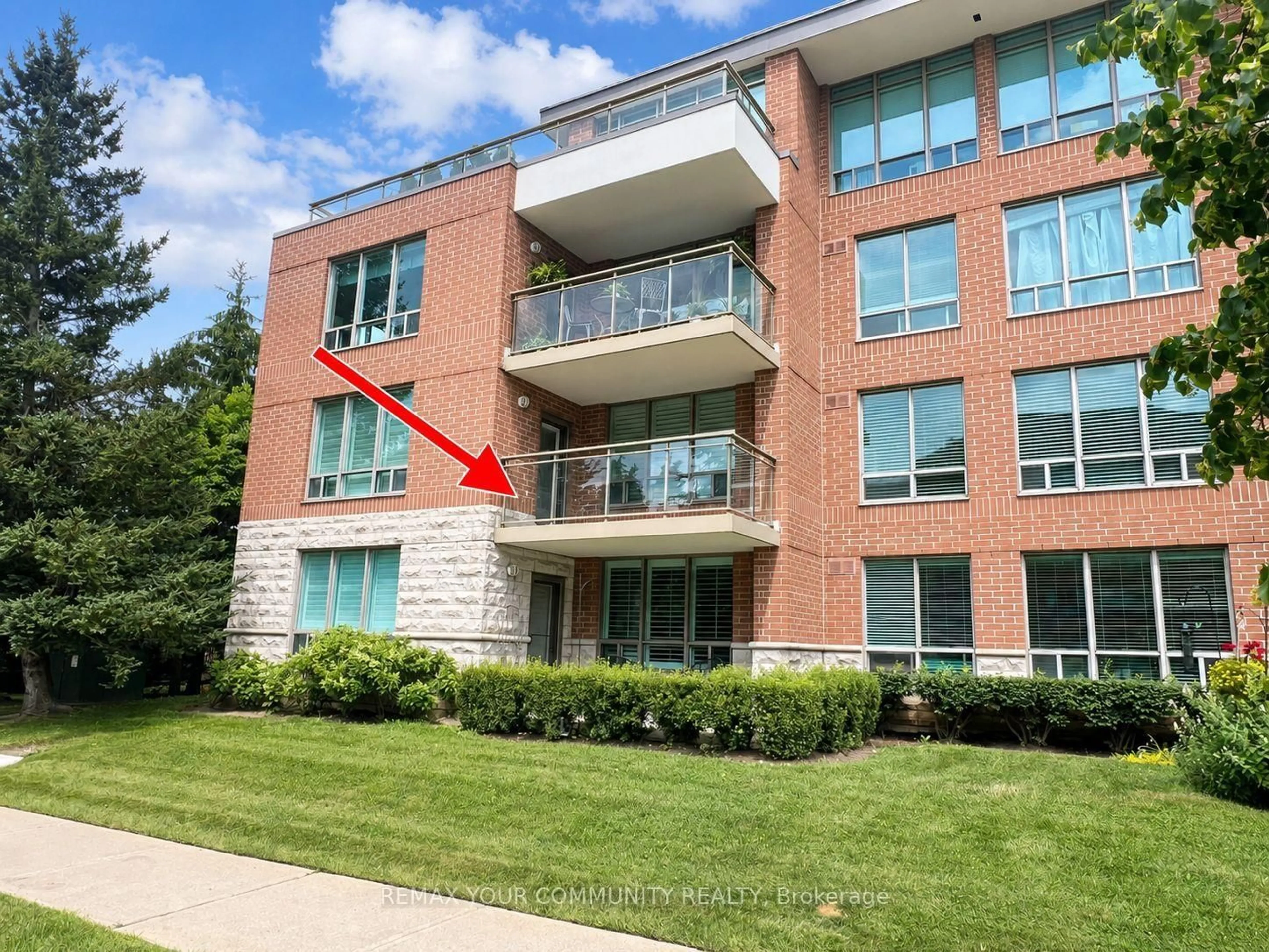 Home with brick exterior material, building for 50 The Boardwalk Way #207, Markham Ontario L6E 1B6