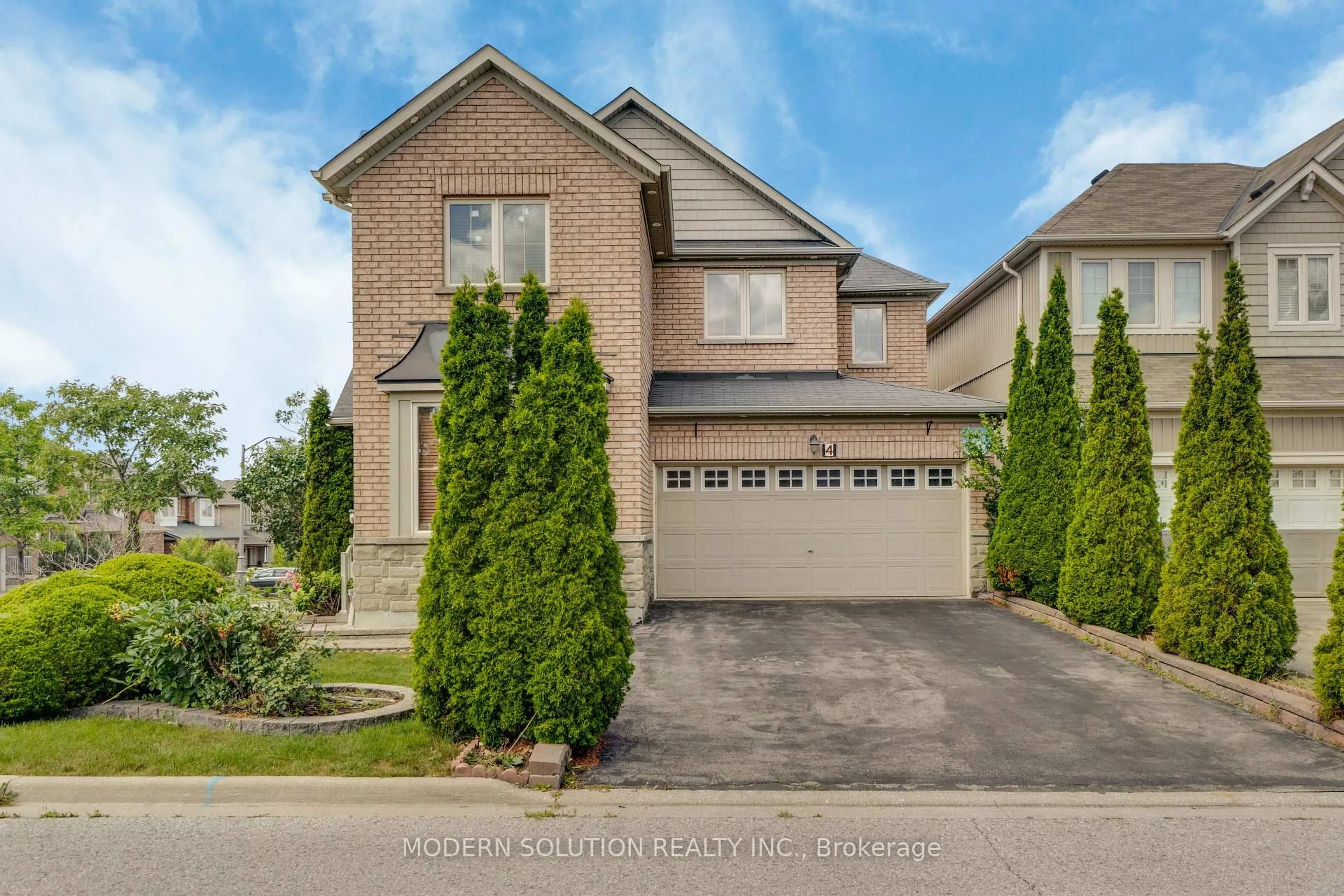 Home with brick exterior material, street for 4 Overhold Cres, Richmond Hill Ontario L4E 0L4