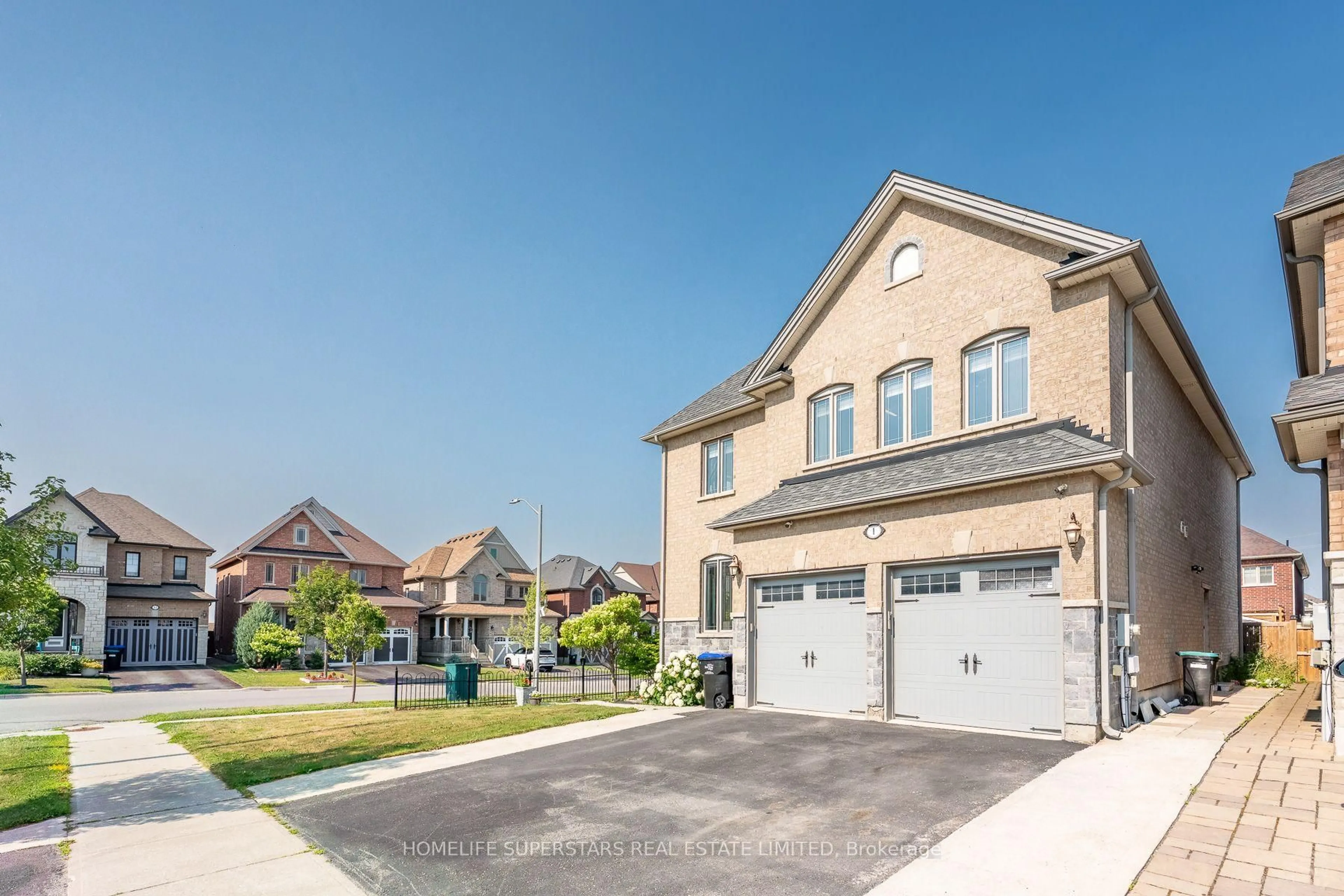 Home with brick exterior material, street for 1 Walker Blvd, New Tecumseth Ontario L9R 0N2