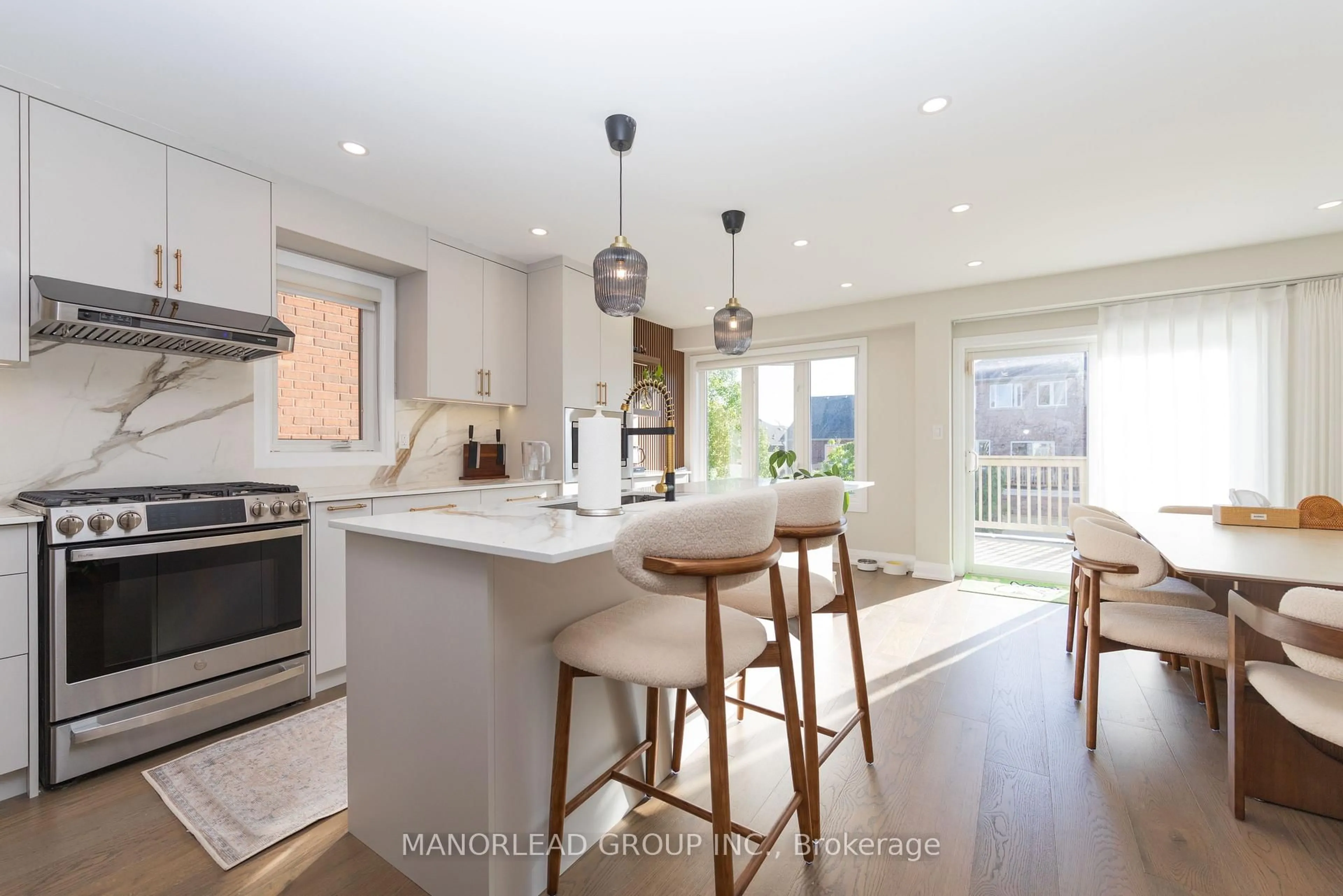 Open concept kitchen, unknown for 8 Rock Garden St, Markham Ontario L6B 0J6