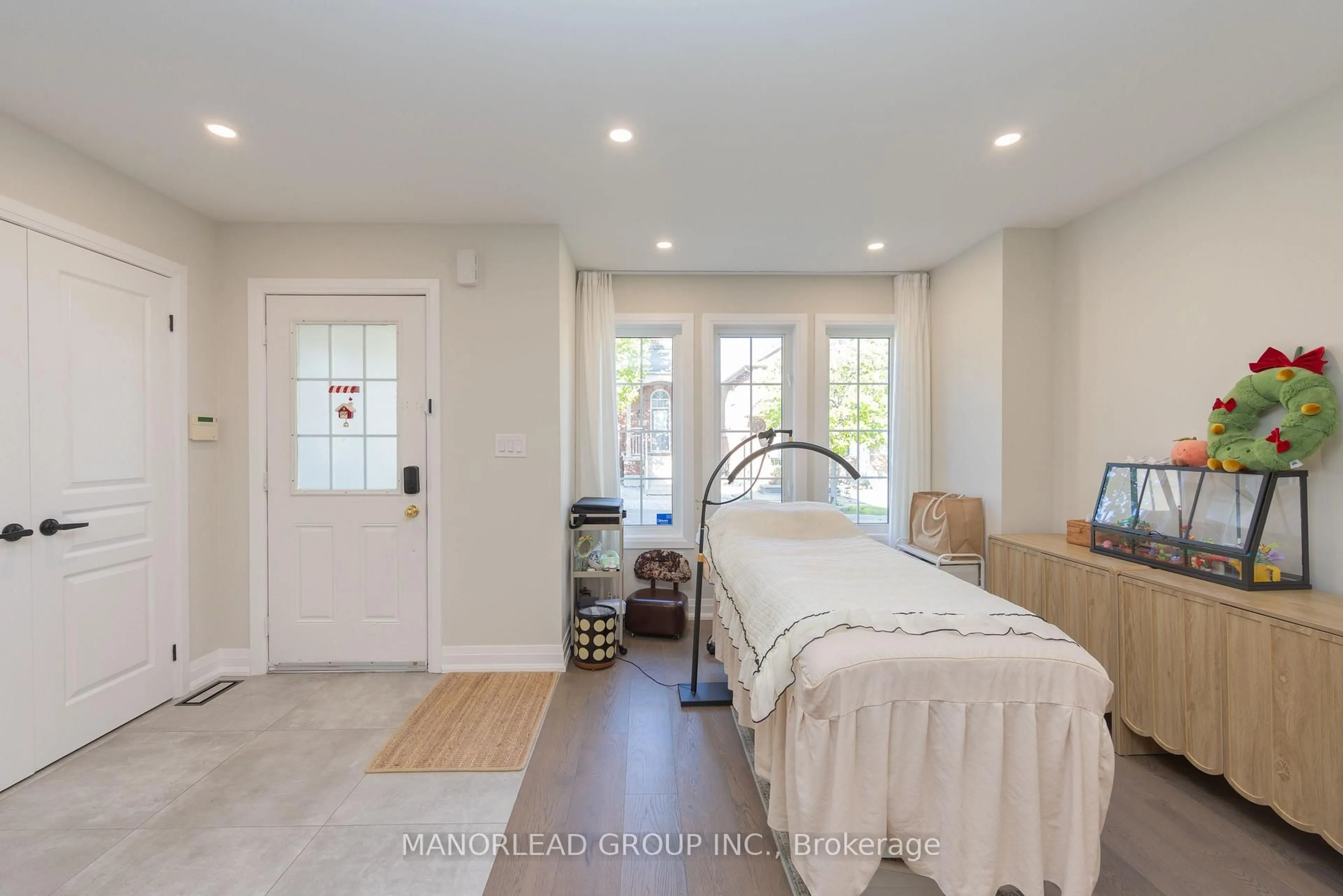 Bedroom with bed, unknown for 8 Rock Garden St, Markham Ontario L6B 0J6