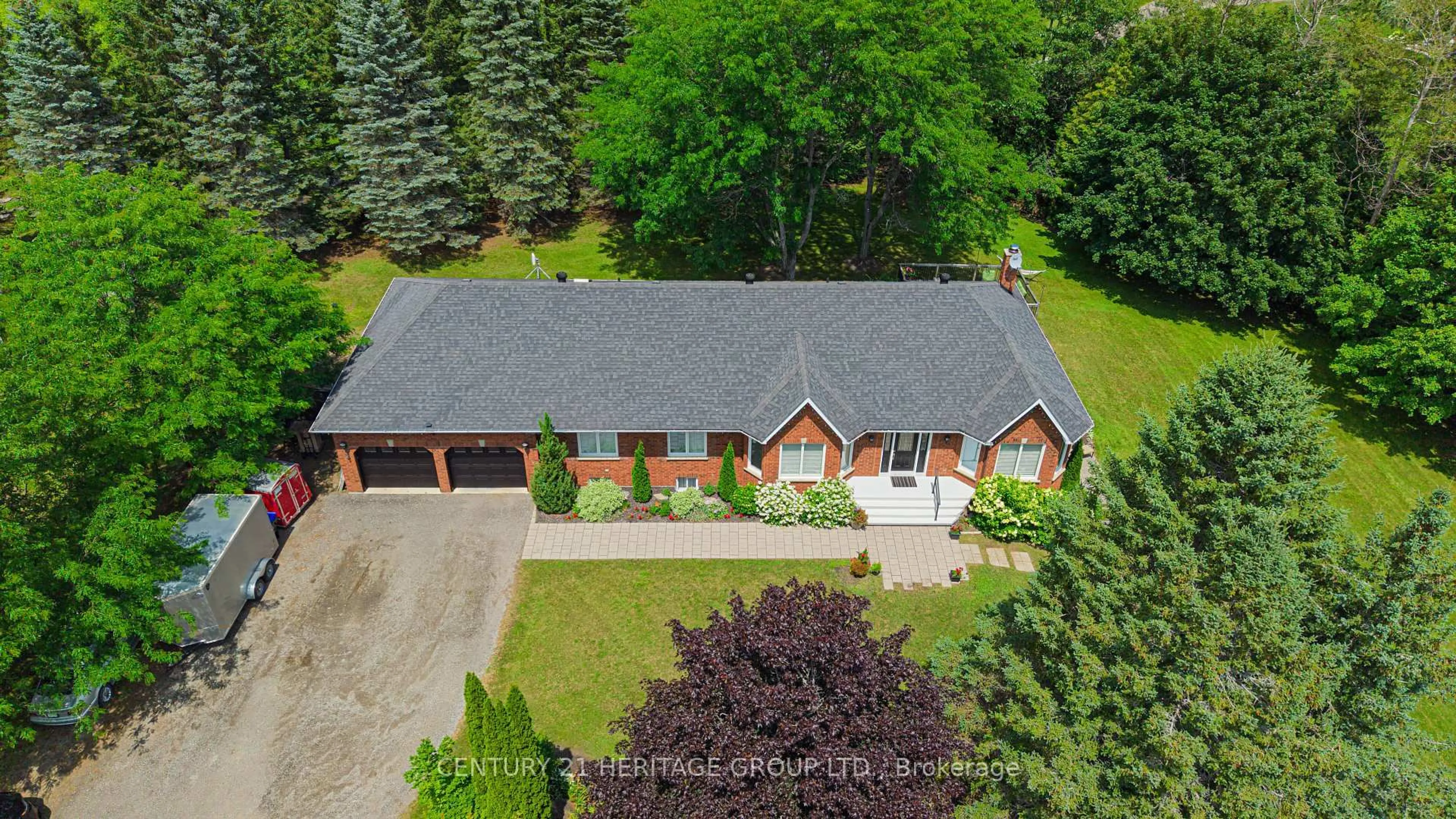 A pic from outside/outdoor area/front of a property/back of a property/a pic from drone, street for 2355 Concession Rd 4, Adjala-Tosorontio Ontario L0G 1L0