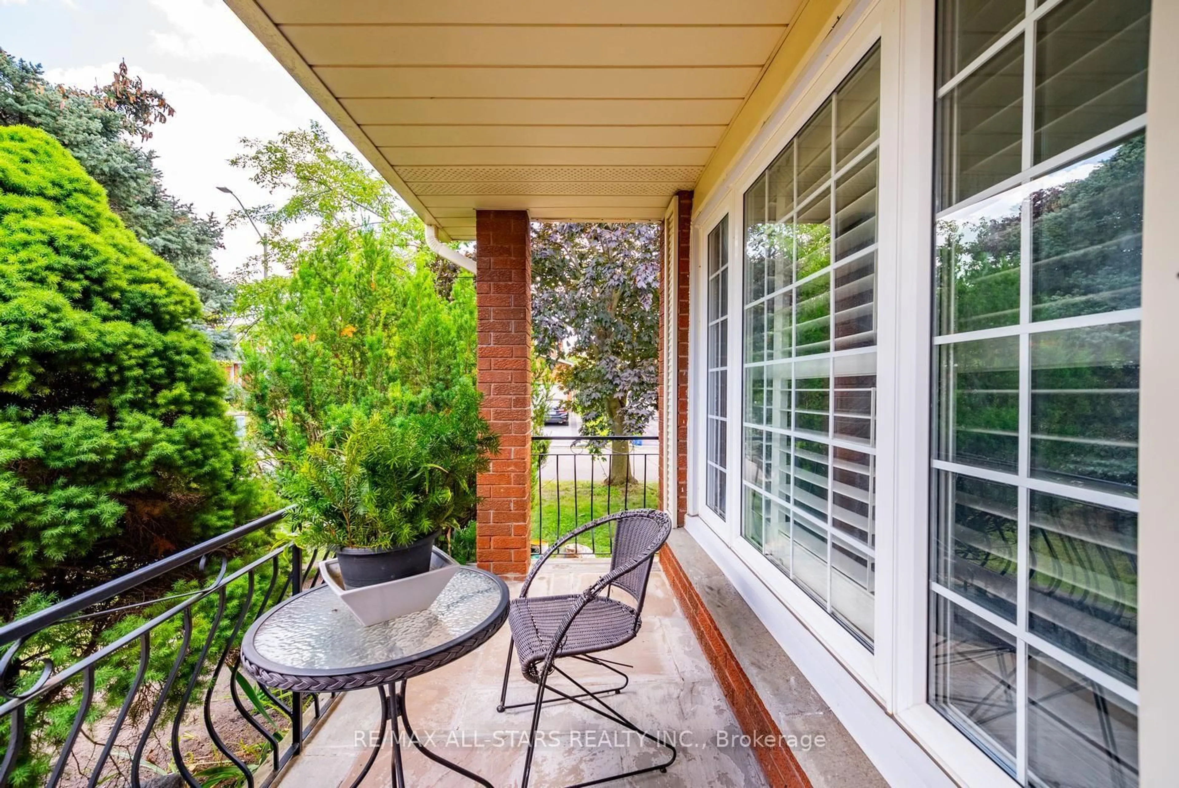Patio, water/lake/river/ocean view for 112 Jimston Dr, Markham Ontario L3R 6R1