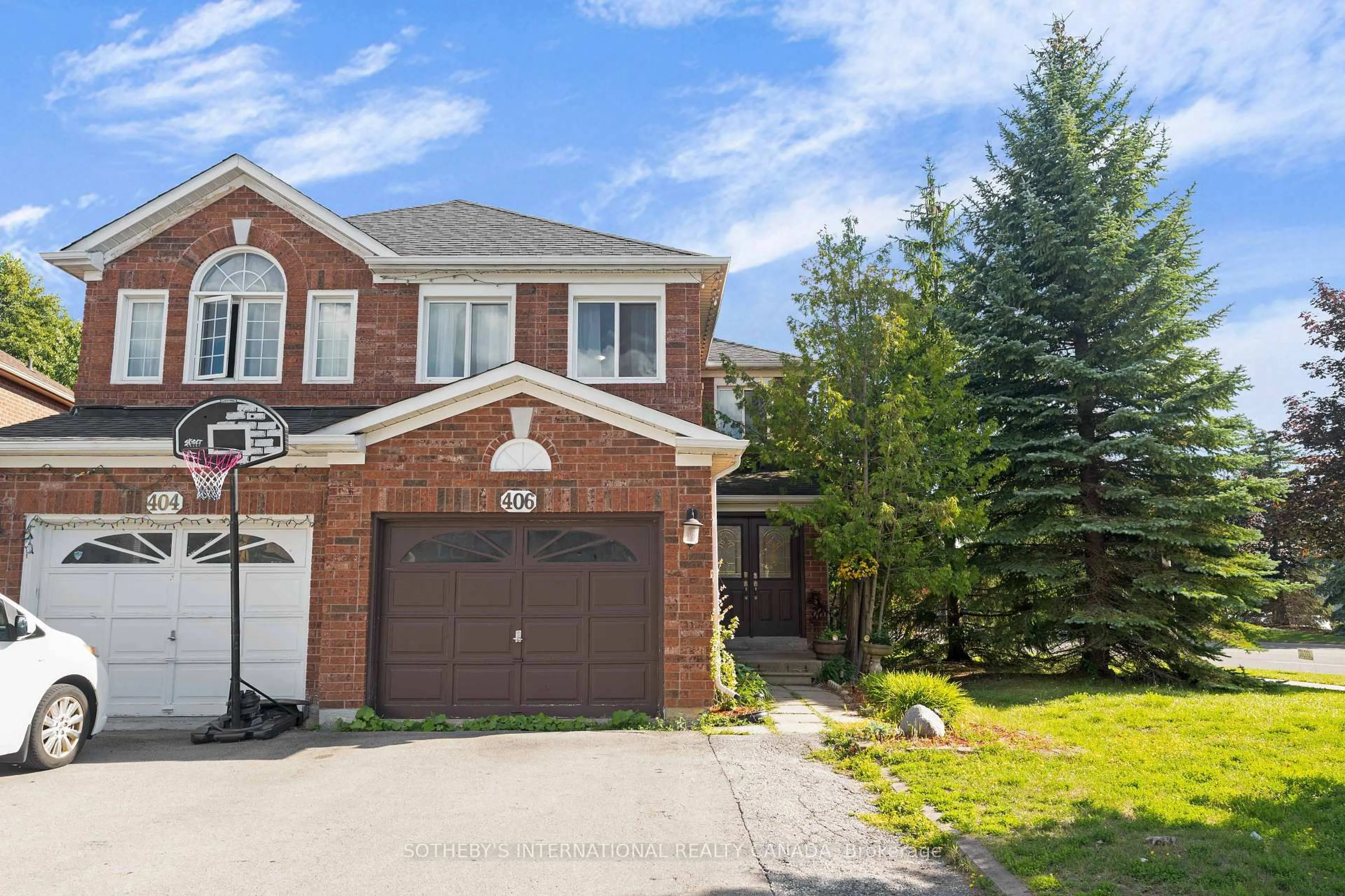 Home with brick exterior material, street for 406 Pinnacle Tr, Aurora Ontario L4G 7G6