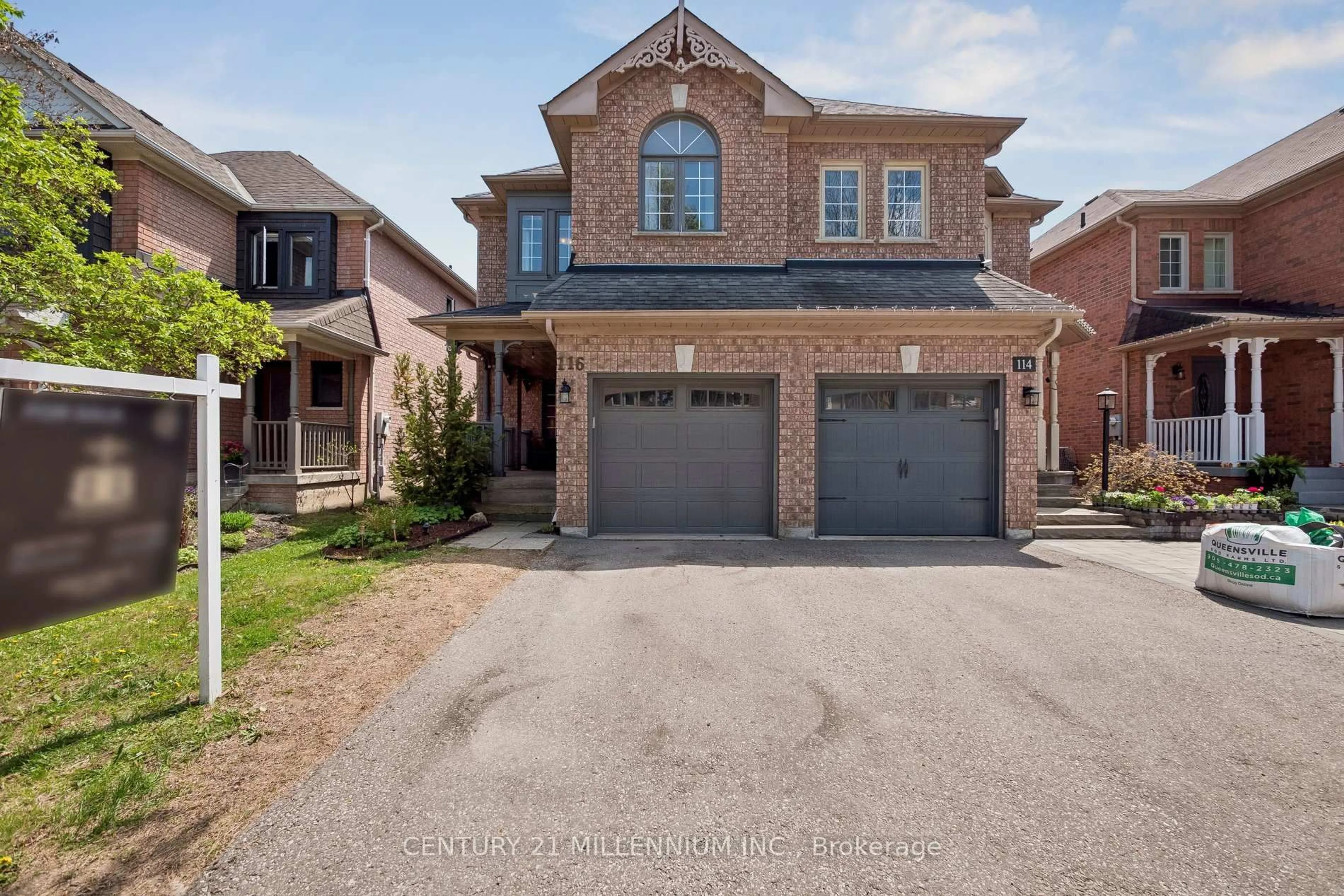 Home with brick exterior material, street for 116 Woodroof Cres, Aurora Ontario L4G 7H3
