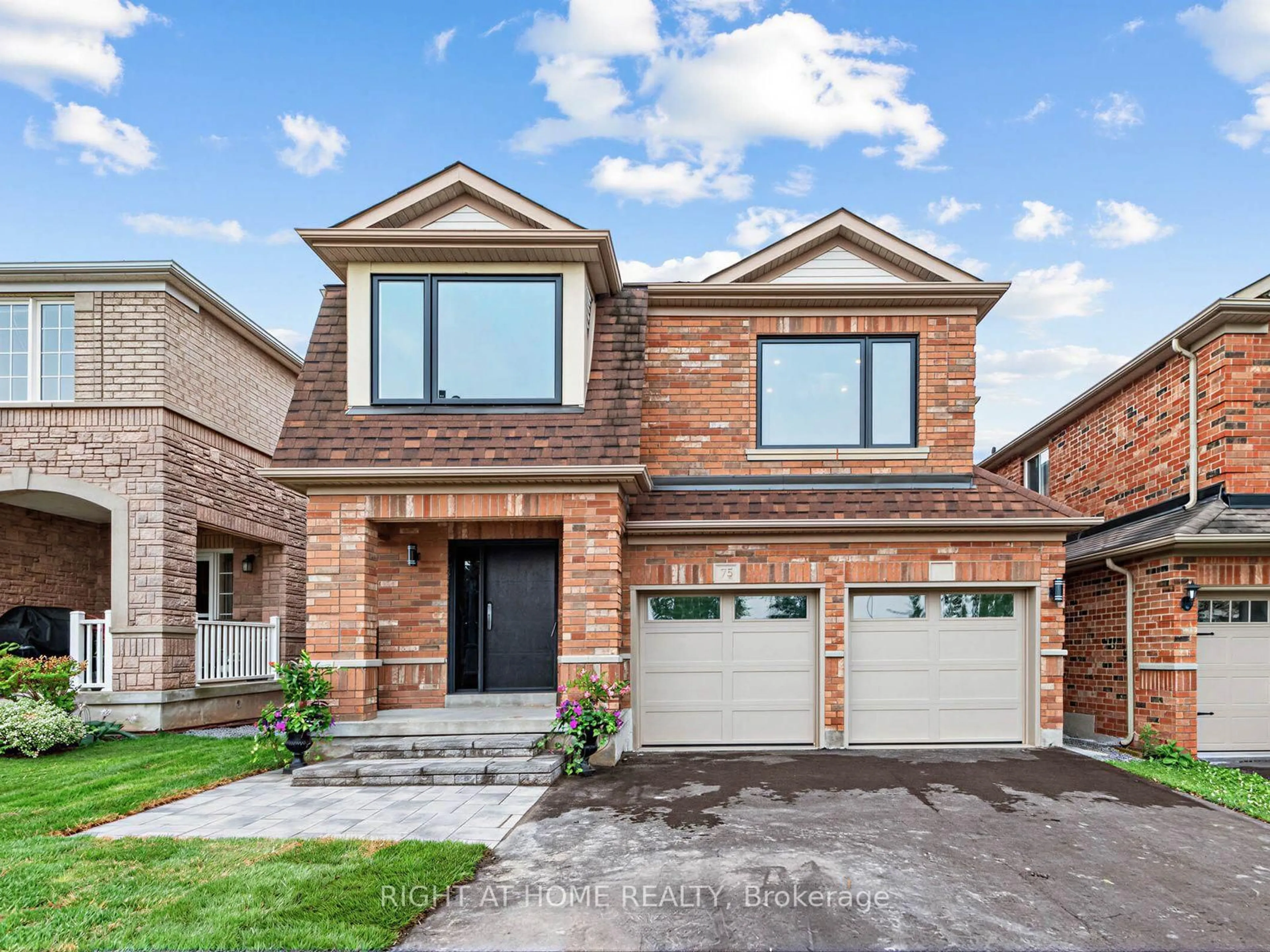 Home with brick exterior material, street for 75 Borealis Ave, Aurora Ontario L4G 7V1