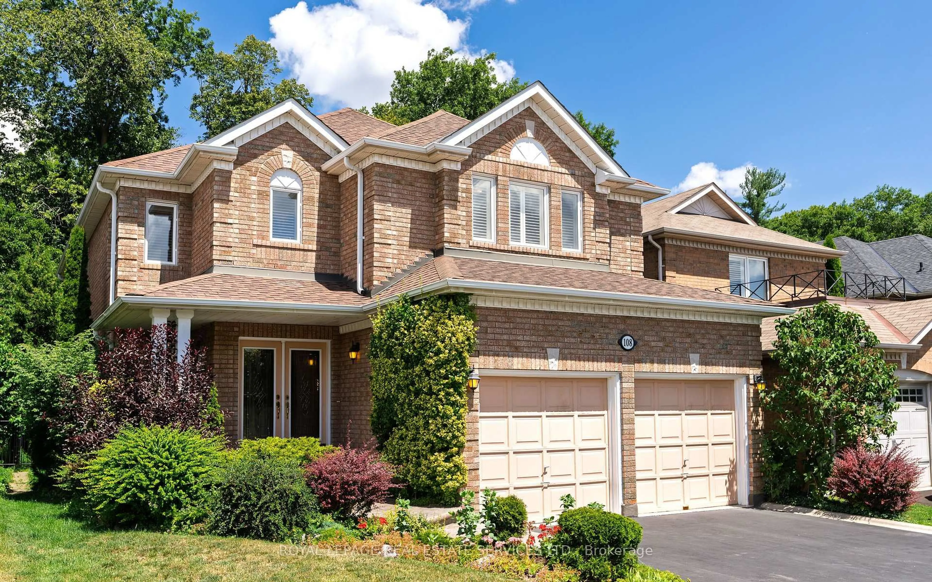Home with brick exterior material, street for 108 Sweet Water Cres, Richmond Hill Ontario L4S 2B4