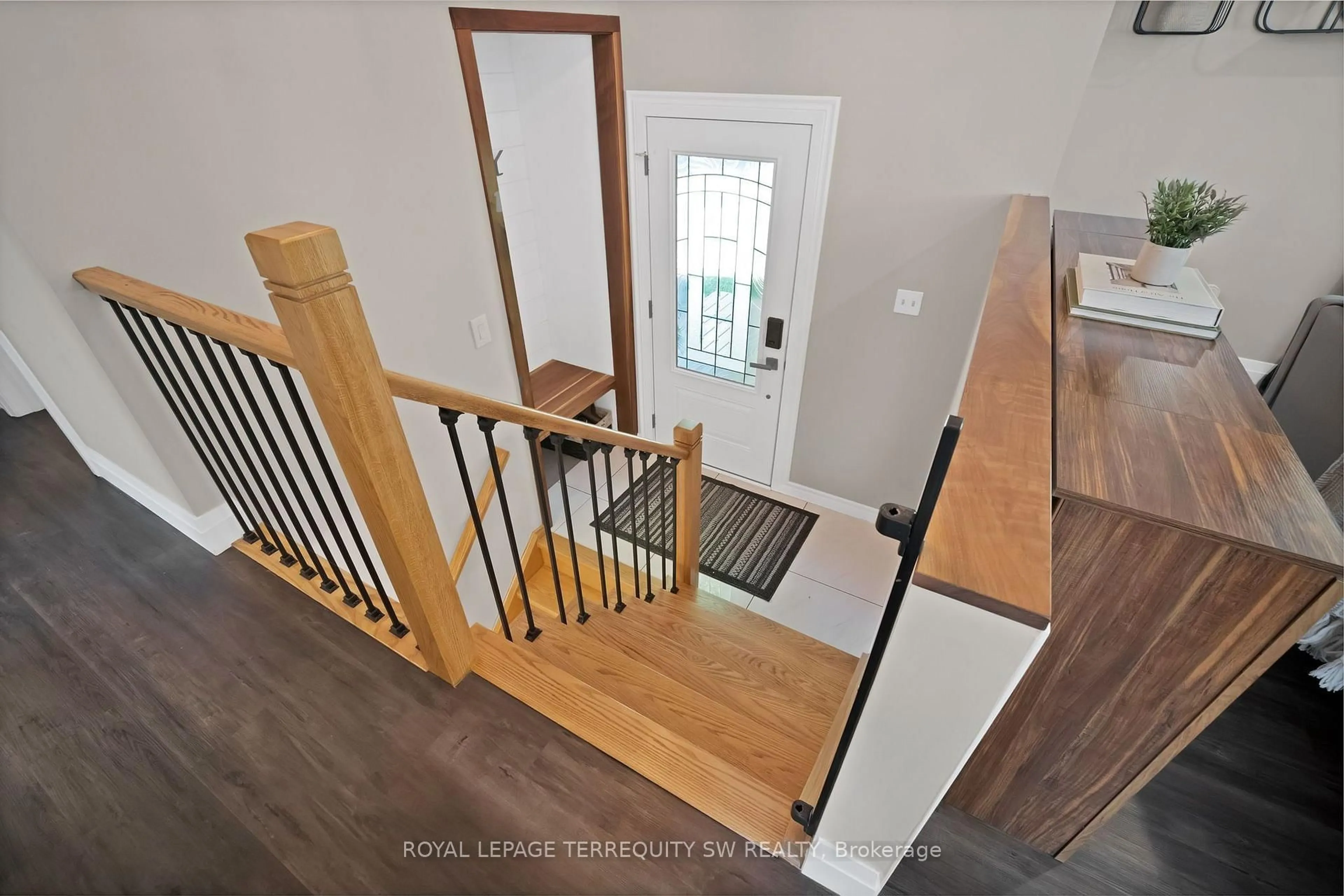 Unknown for 2249 Willard Ave, Innisfil Ontario L9S 2B8
