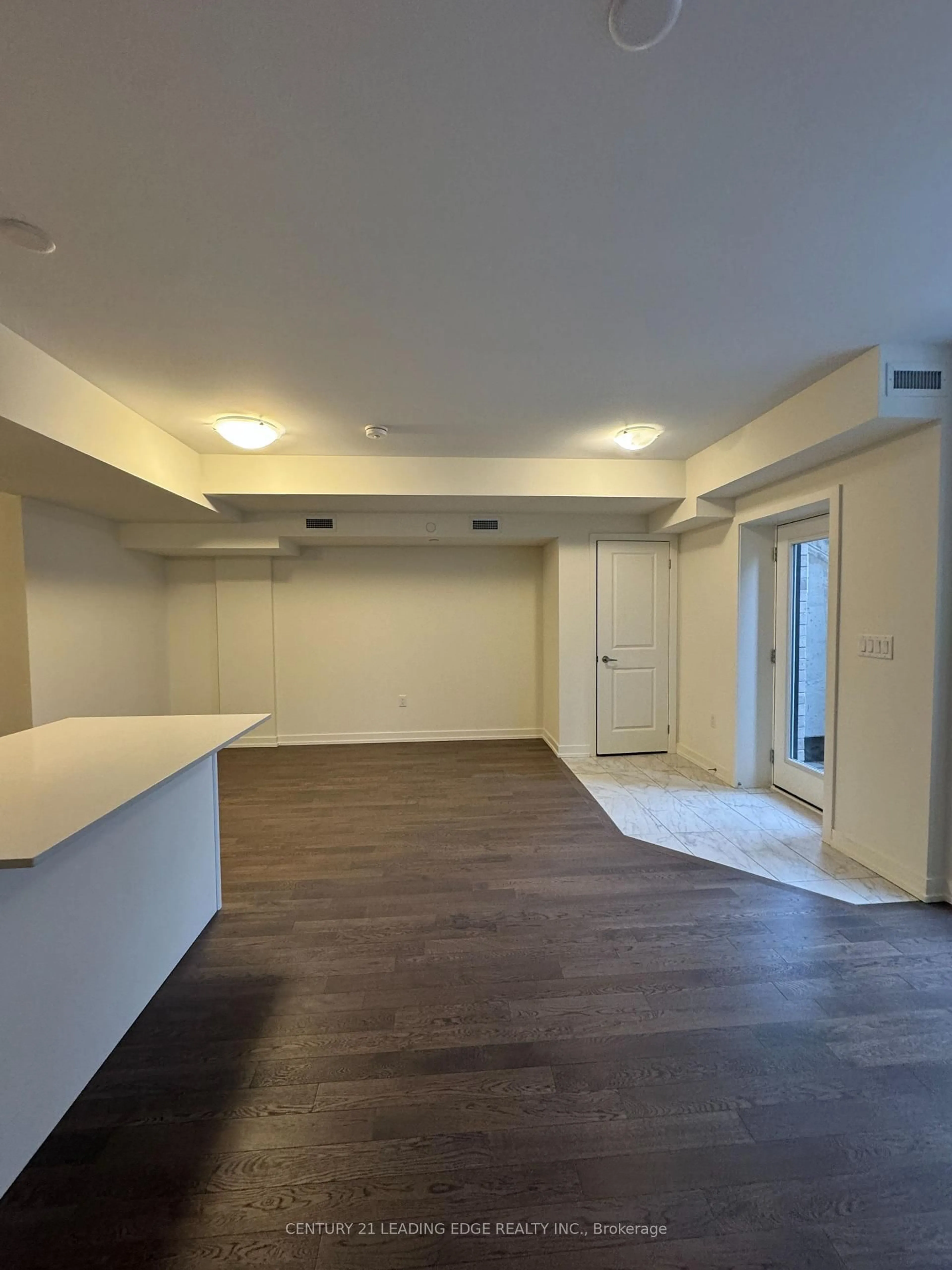 A pic of a room for 58 Elizabeth St, Richmond Hill Ontario L4C 5W2