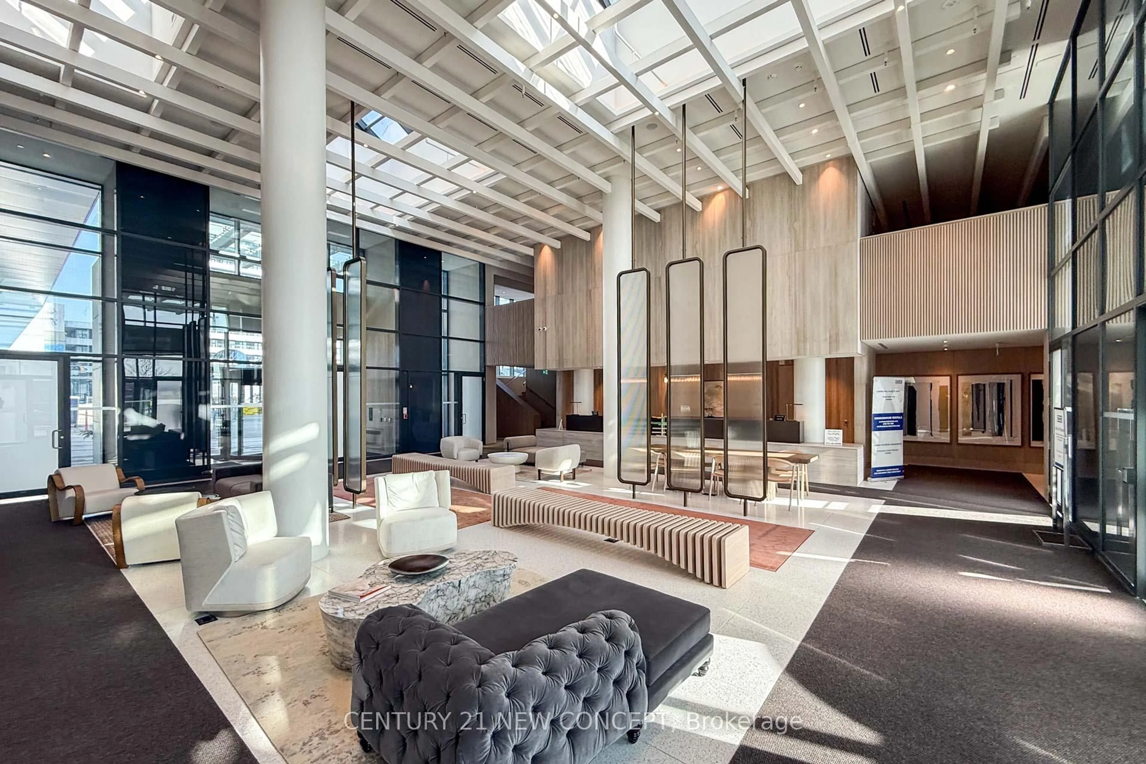 Lobby for 225 Commerce St #2106, Vaughan Ontario L4K 0R1