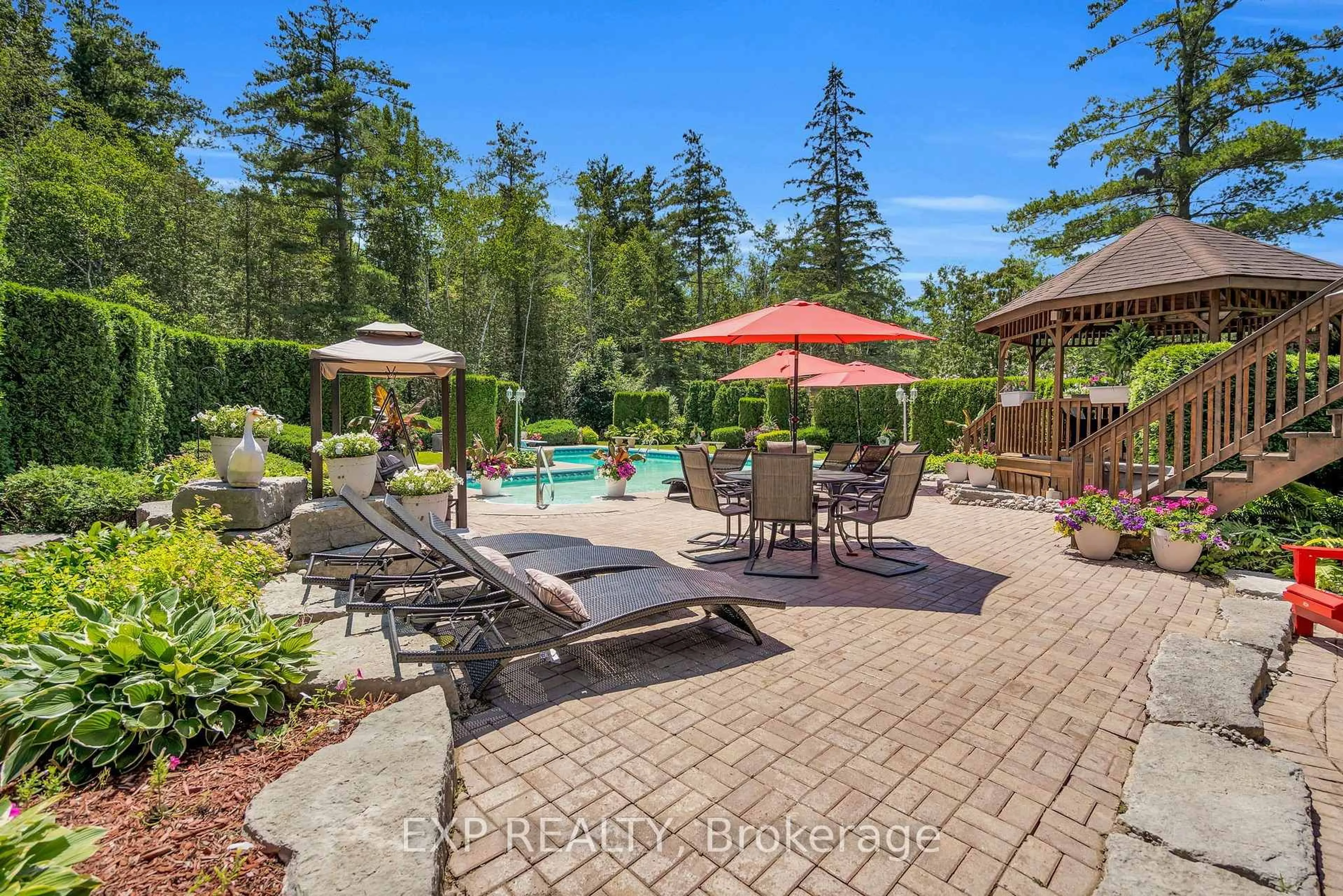 Patio, water/lake/river/ocean view for 5763 Black River Rd, Georgina Ontario L0E 1R0