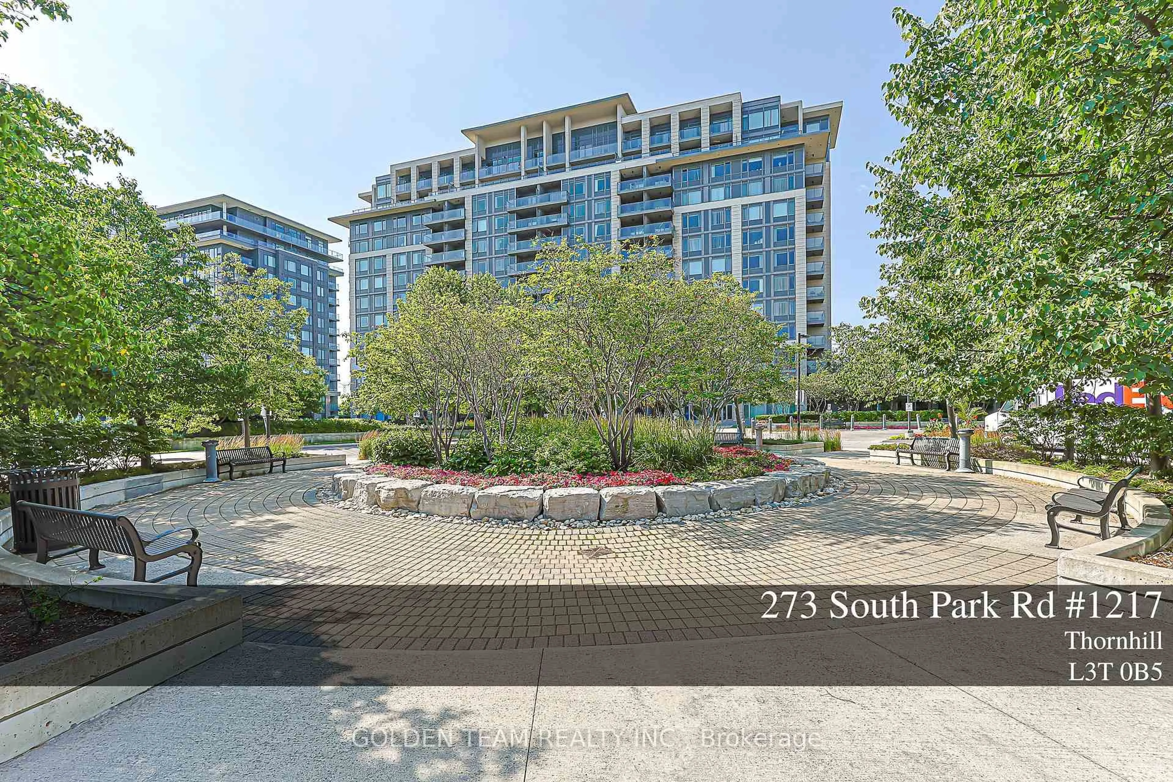 Patio, street for 273 South Park Rd #1217, Markham Ontario L3T 0B5