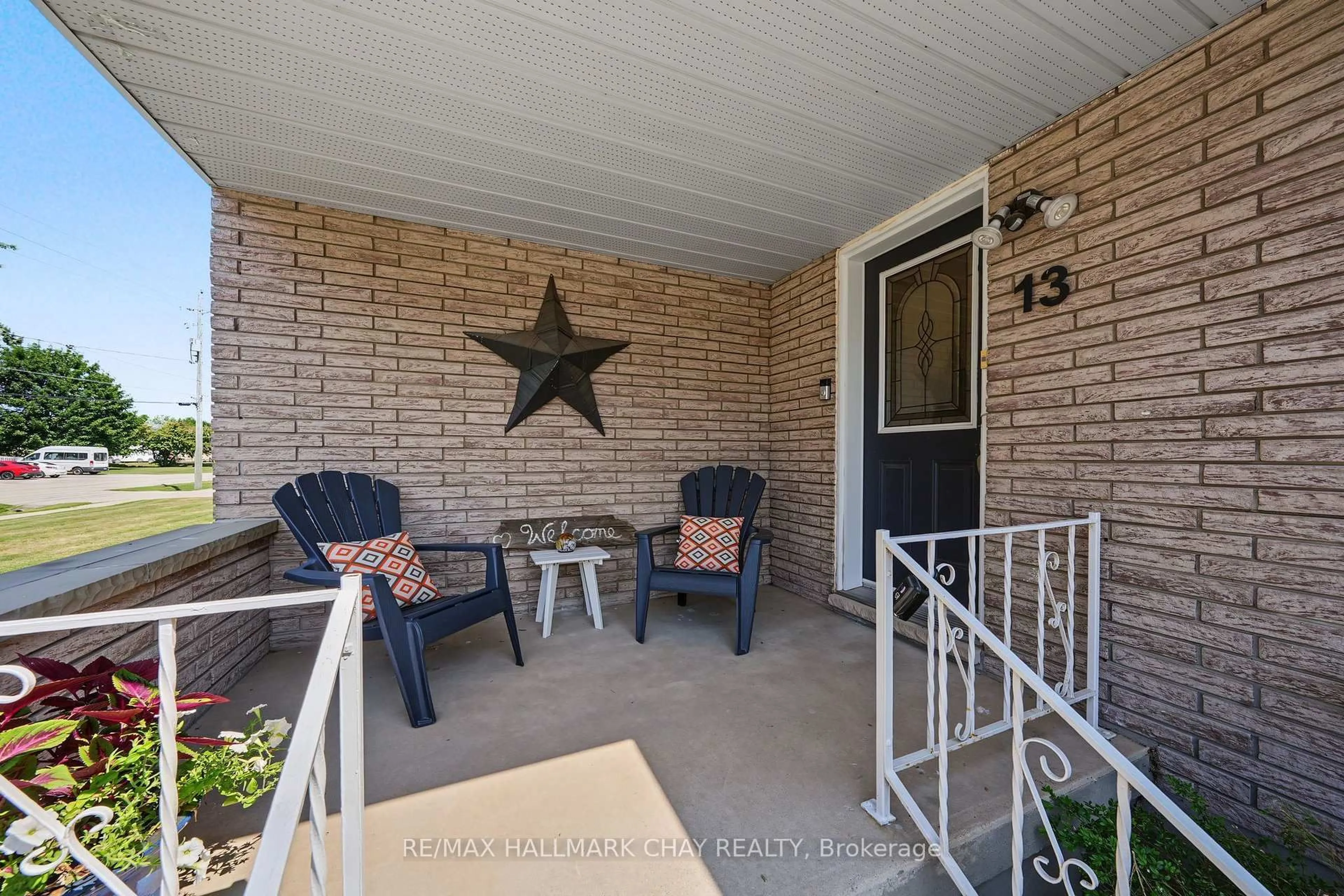 Patio, street for 13 Downey Ave, New Tecumseth Ontario L9R 1J7