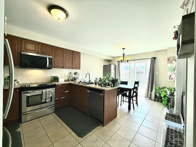 350 Gilpin Dr, Newmarket 5