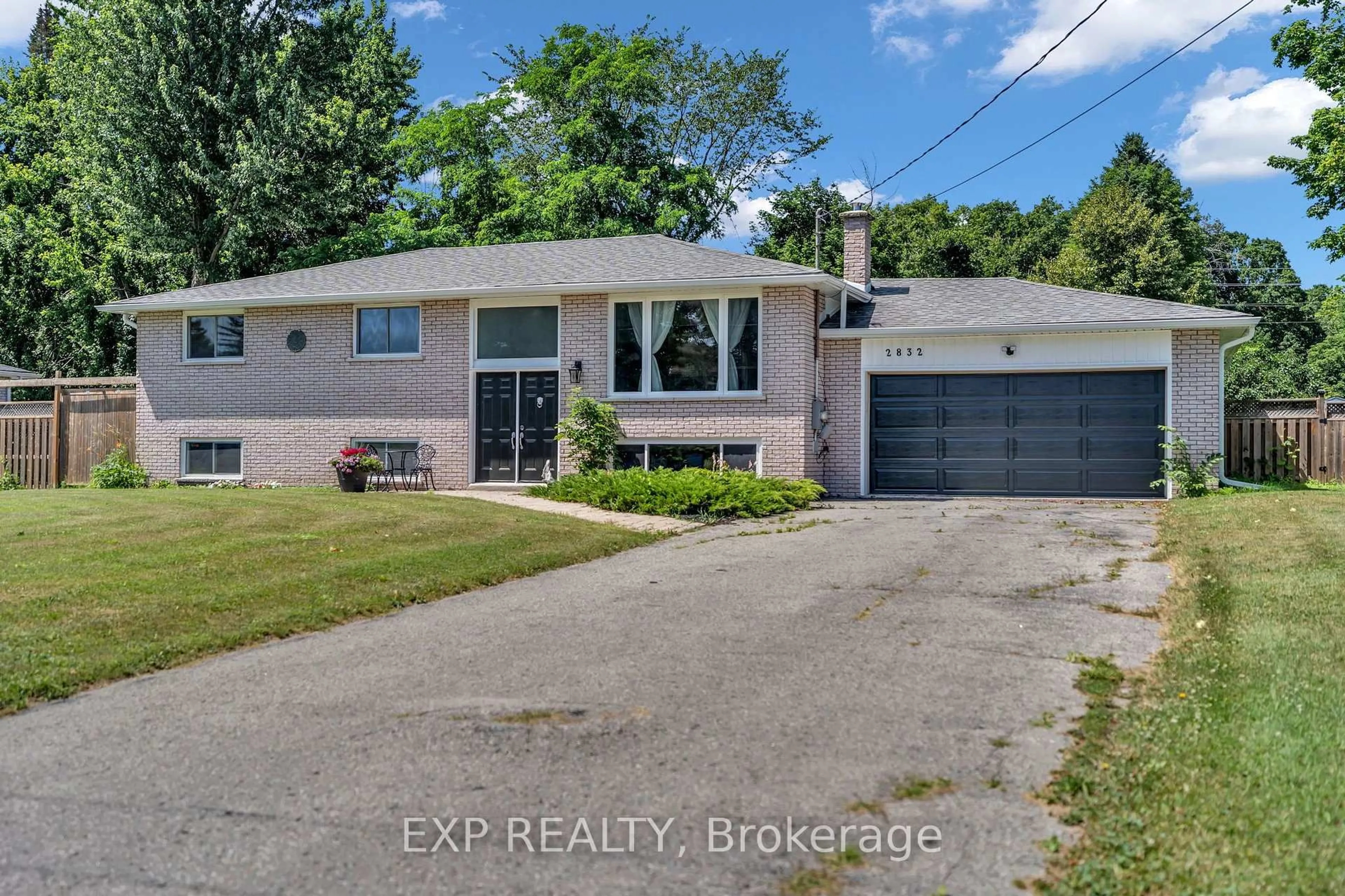 Unknown for 2832 Clarkesville St, Innisfil Ontario L9S 2J1