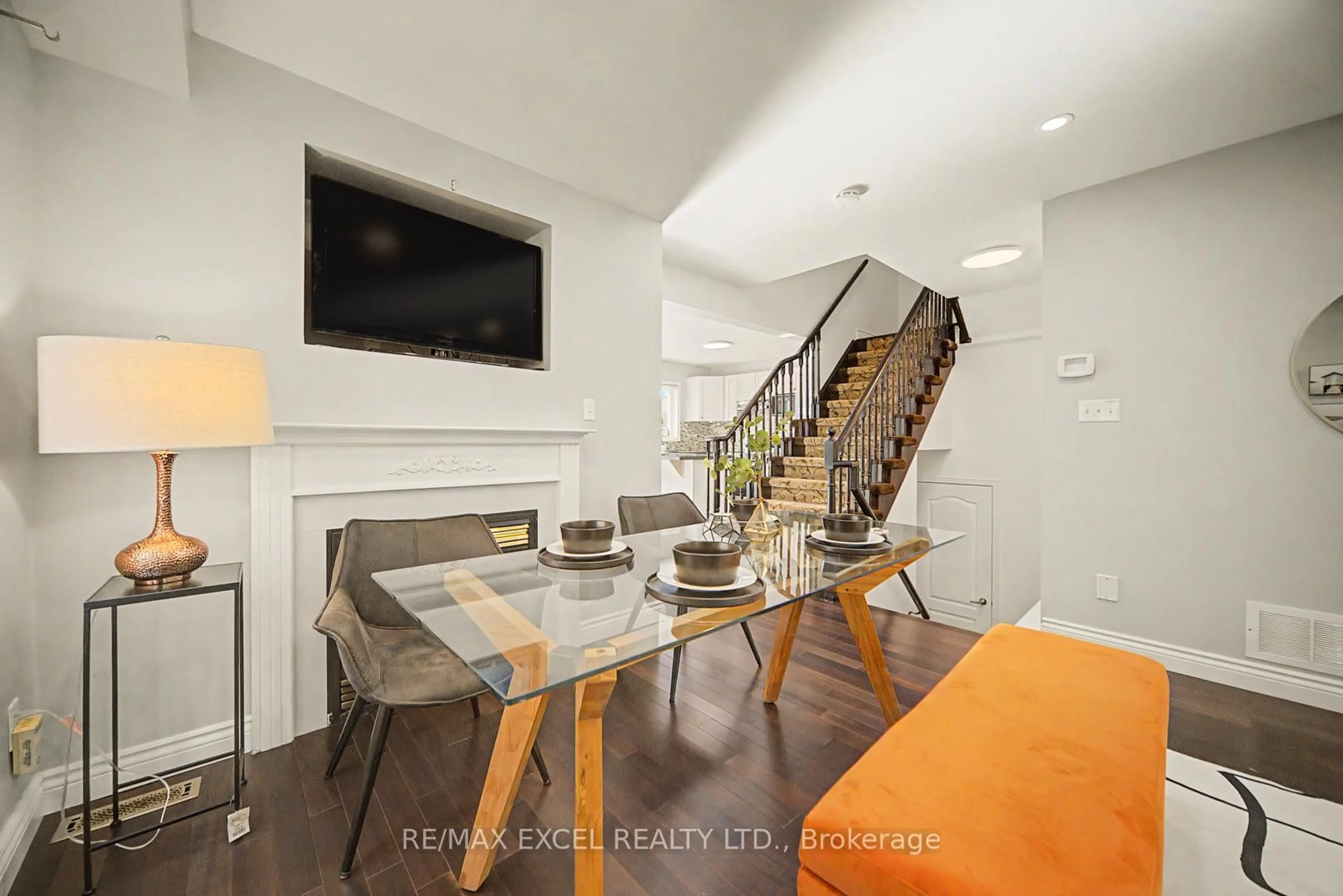 Unknown for 40 Outlook Terrace Dr, Markham Ontario L6E 1J9