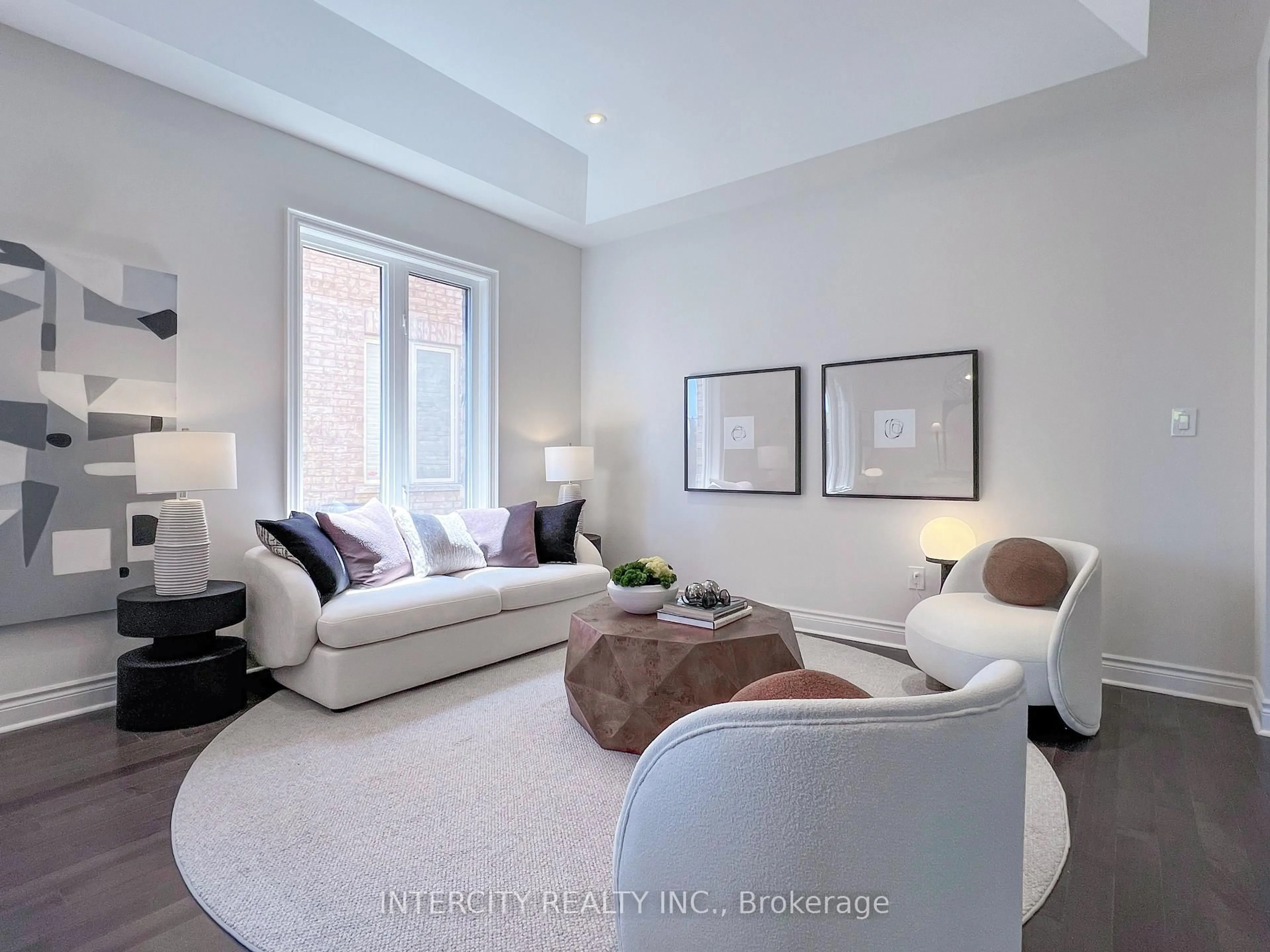 Living room with furniture, unknown for 35 Cedarpoint Crt, Vaughan Ontario L6A 4P7