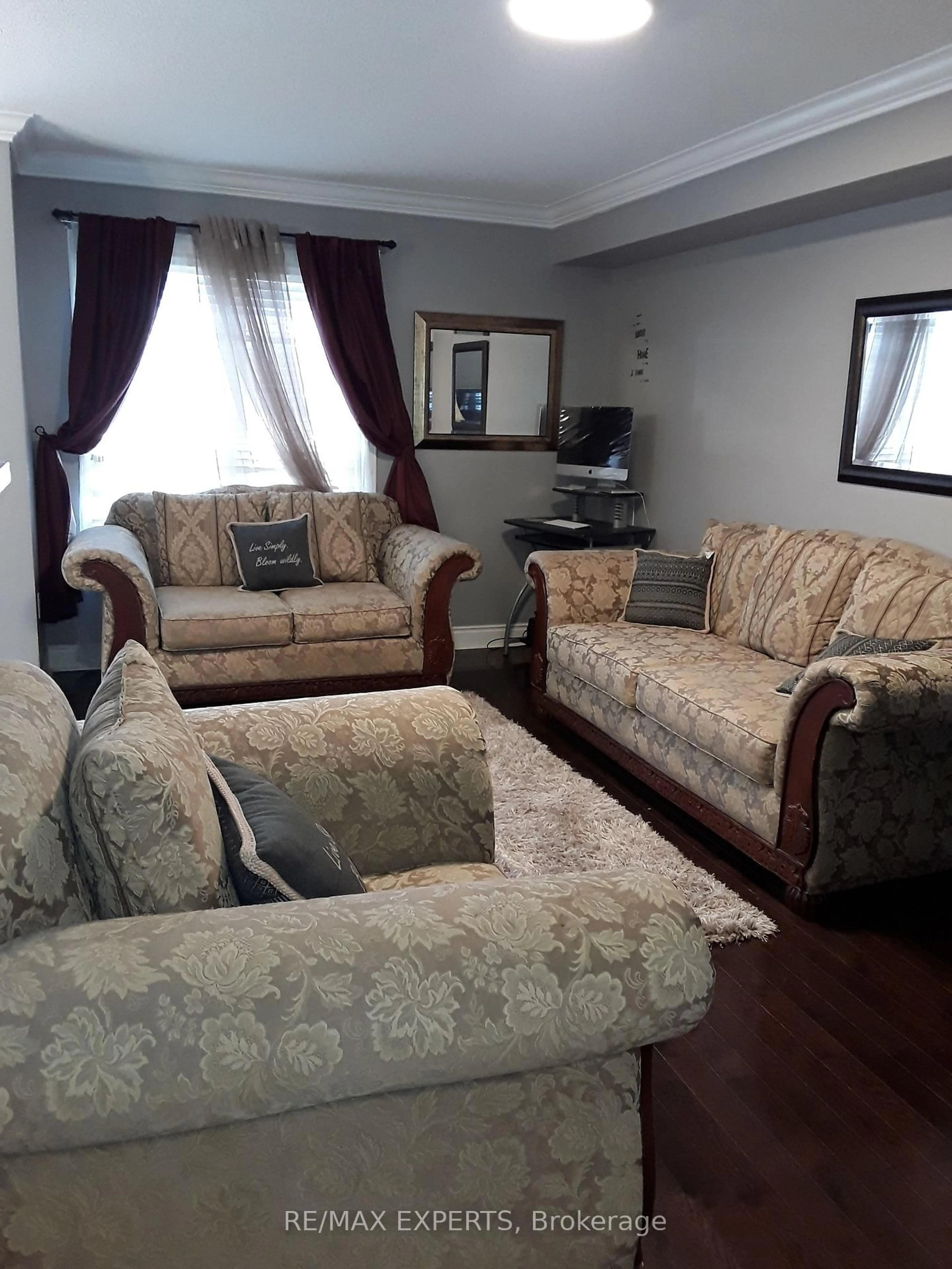 Living room with furniture, unknown for 2328 Bur Oak Ave, Markham Ontario L6E 1L7