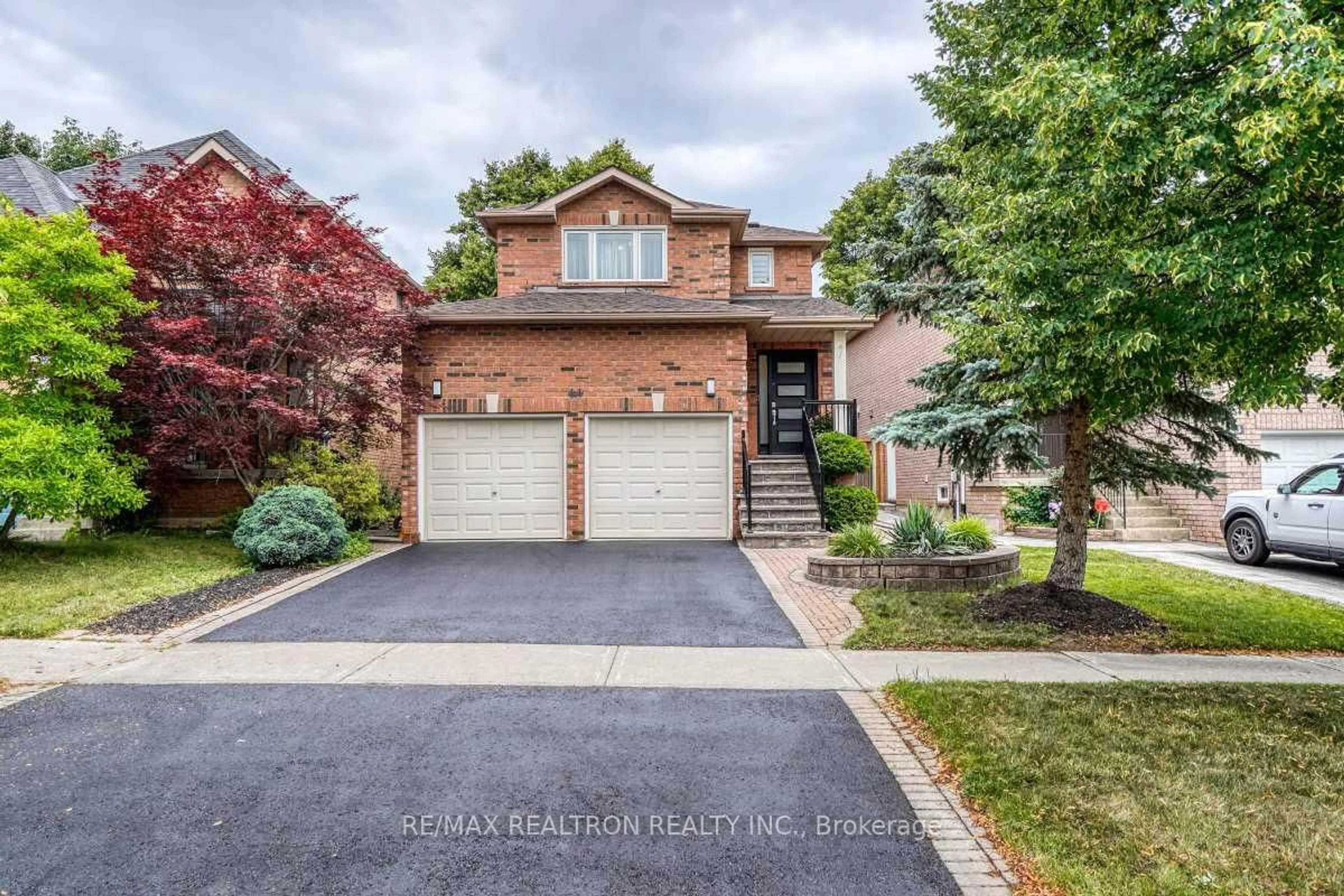 Home with brick exterior material, street for 44 Salt Creek Ave, Richmond Hill Ontario L4S 1P7
