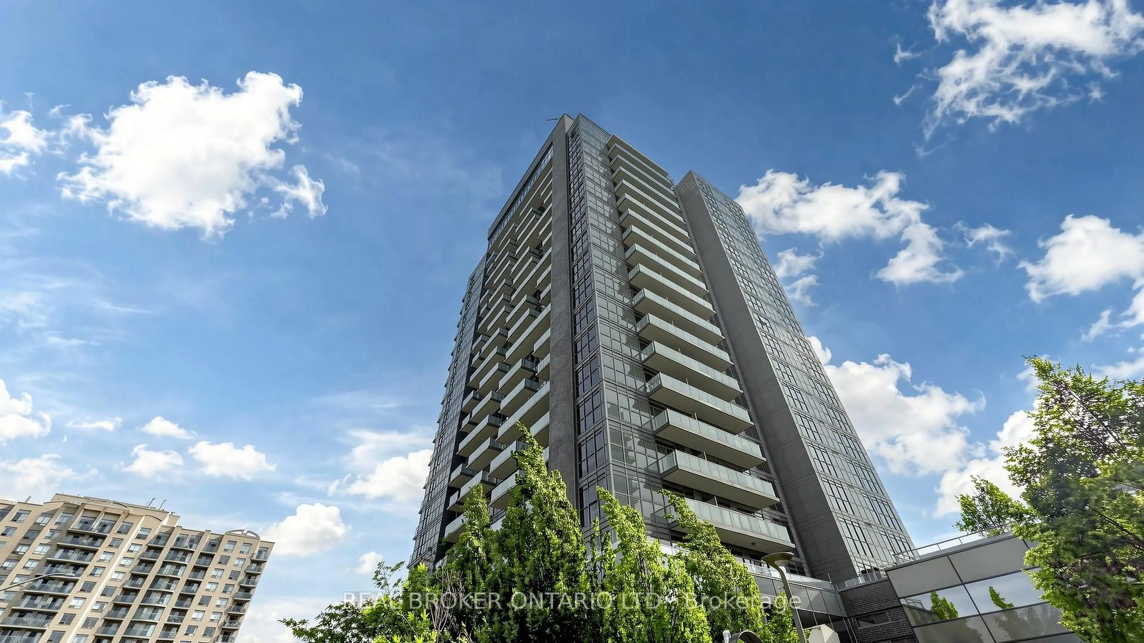 Unknown for 55 Oneida Cres #801, Richmond Hill Ontario L4B 0E8