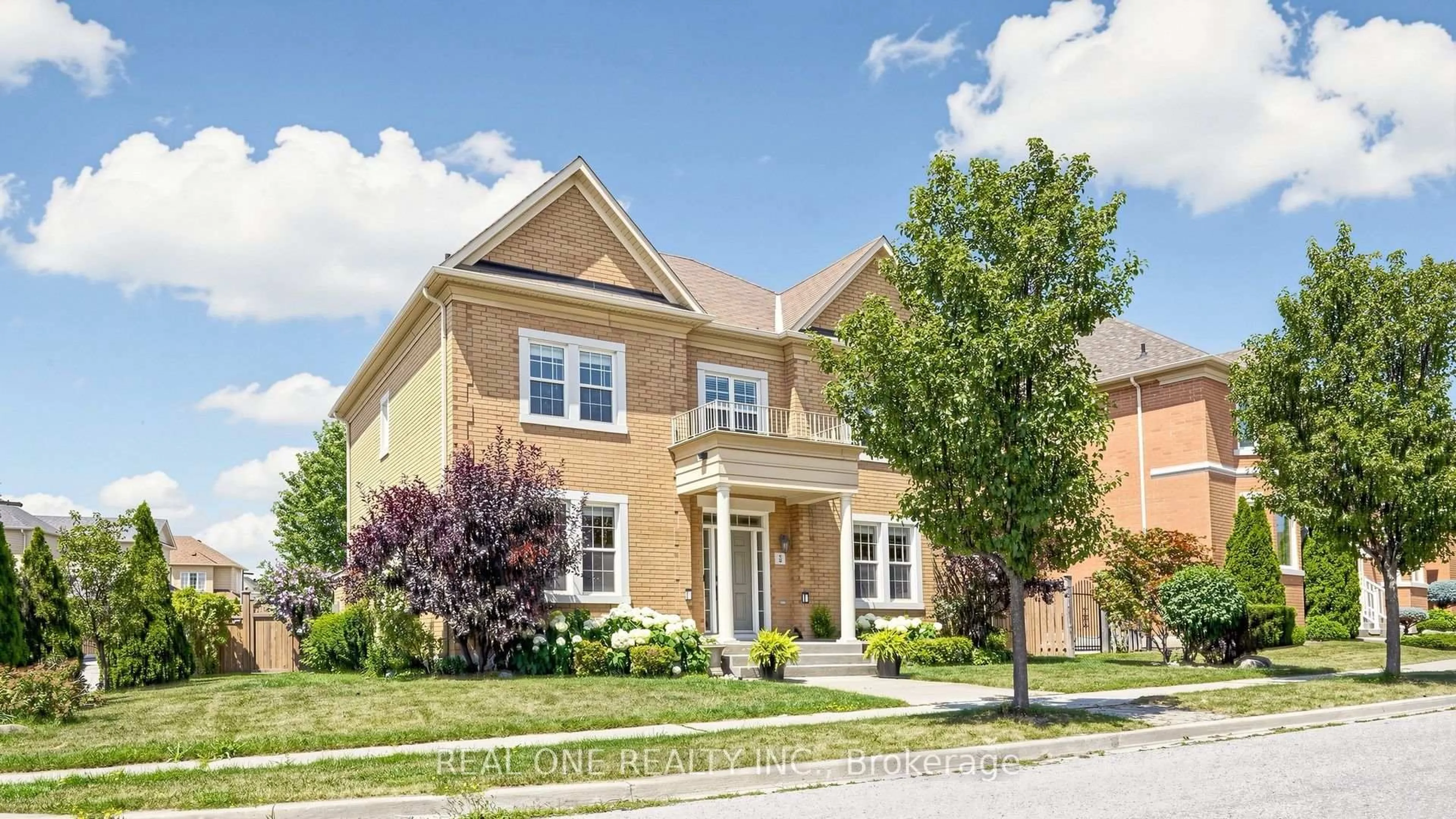 Home with brick exterior material, street for 8 Lebarr Rd, Markham Ontario L6C 0J3