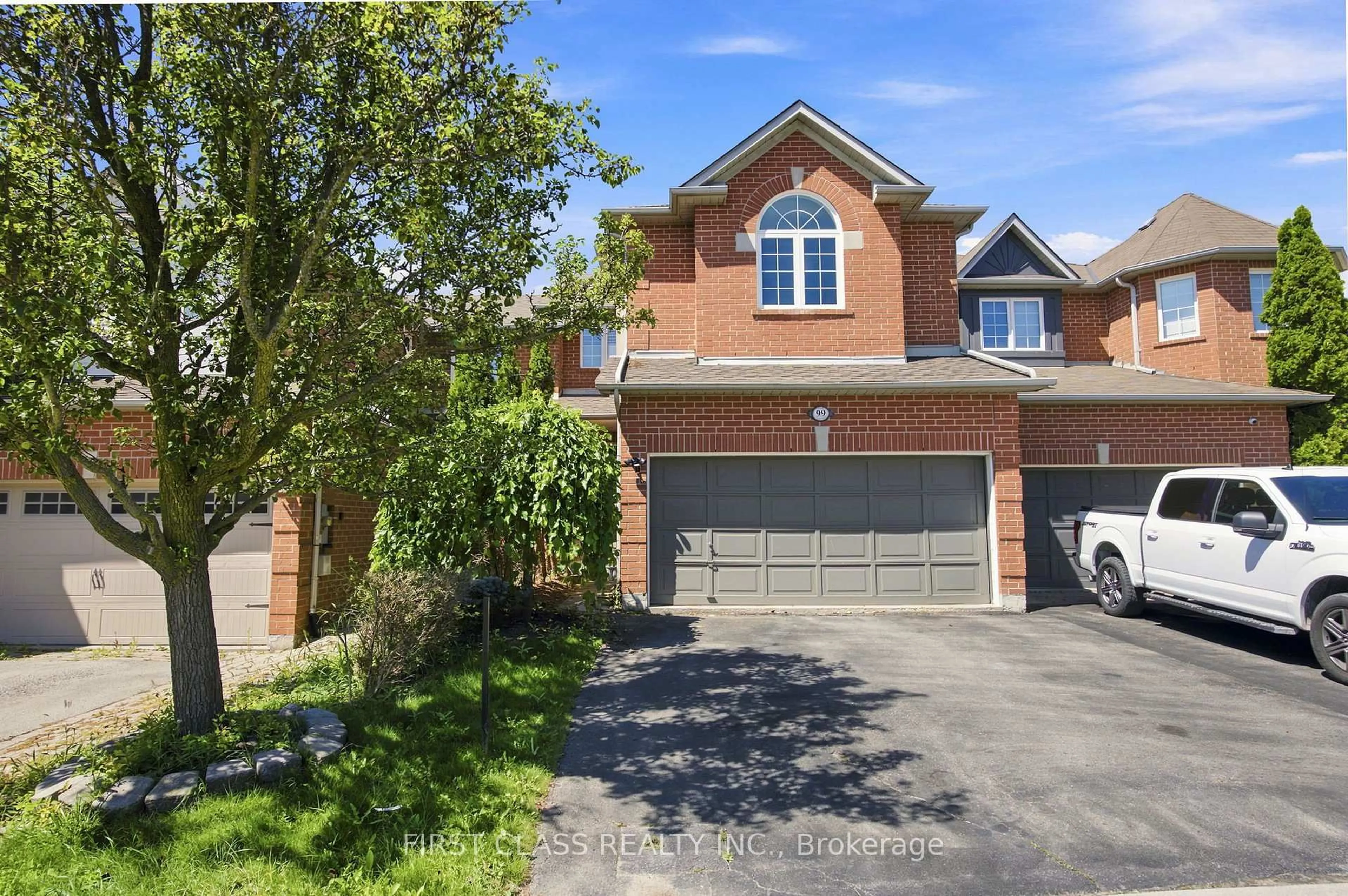 Home with brick exterior material, street for 99 Nottingham Dr, Richmond Hill Ontario L4S 2A1