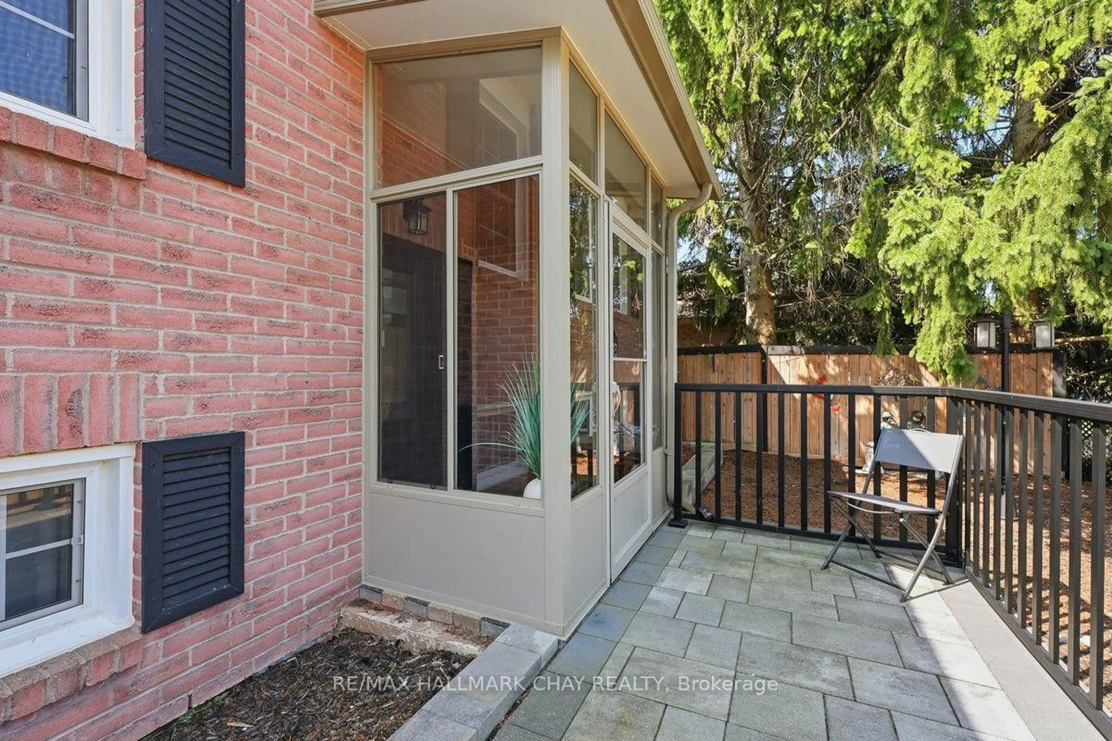 Patio, street for 6 John James Dr, Essa Ontario L3W 0J4