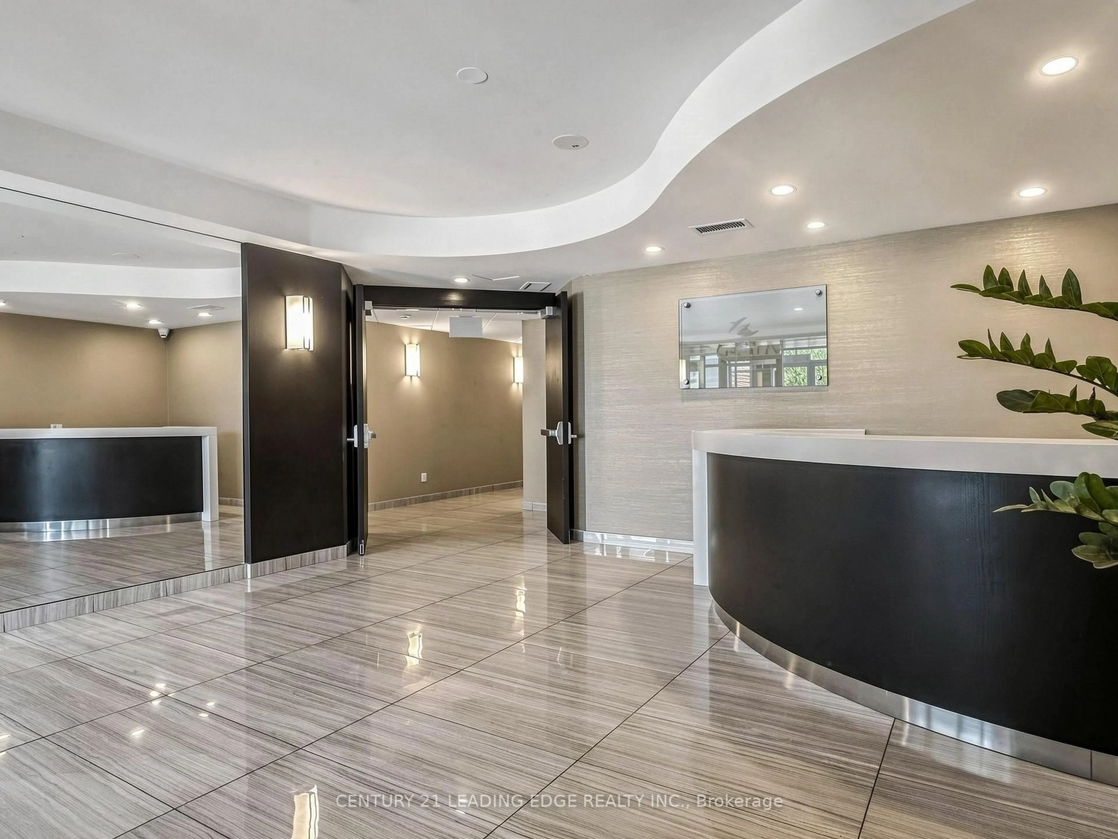 Lobby for 399 SOUTH PARK Rd #1003, Markham Ontario L3T 7W6