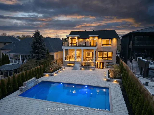 116 OAK Ave, Richmond Hill 3