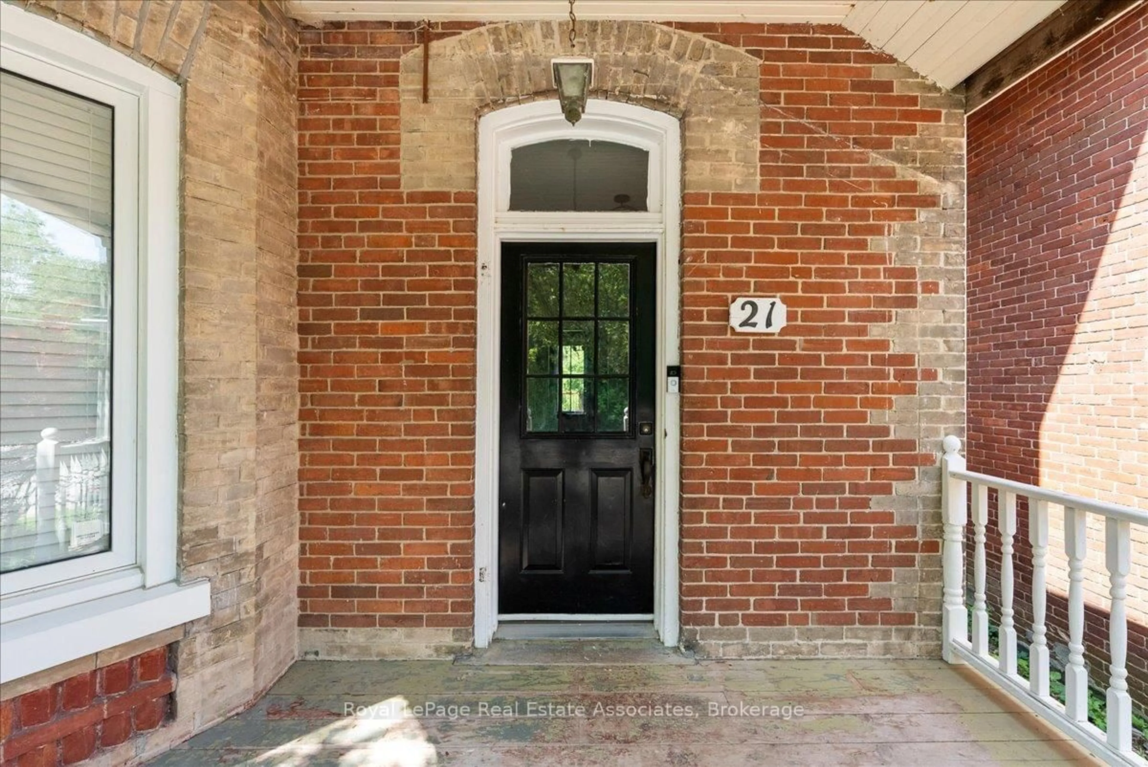 Unknown for 21 Peace St, Brock Ontario L0E 1E0