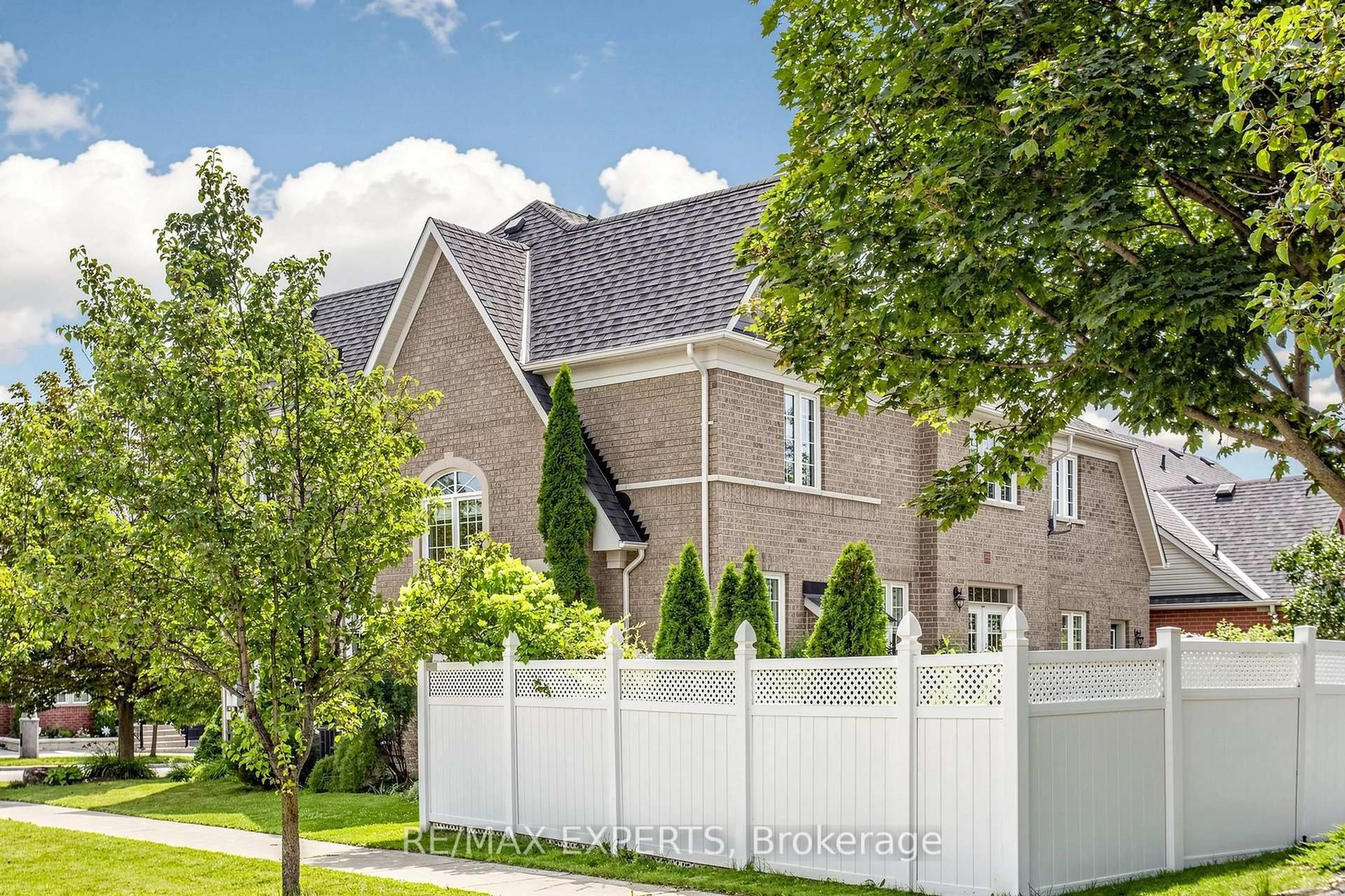 Home with brick exterior material, street for 30 Alhart St, Richmond Hill Ontario L4E 5E8