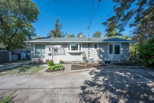 40 Riverglen Dr, Georgina 3