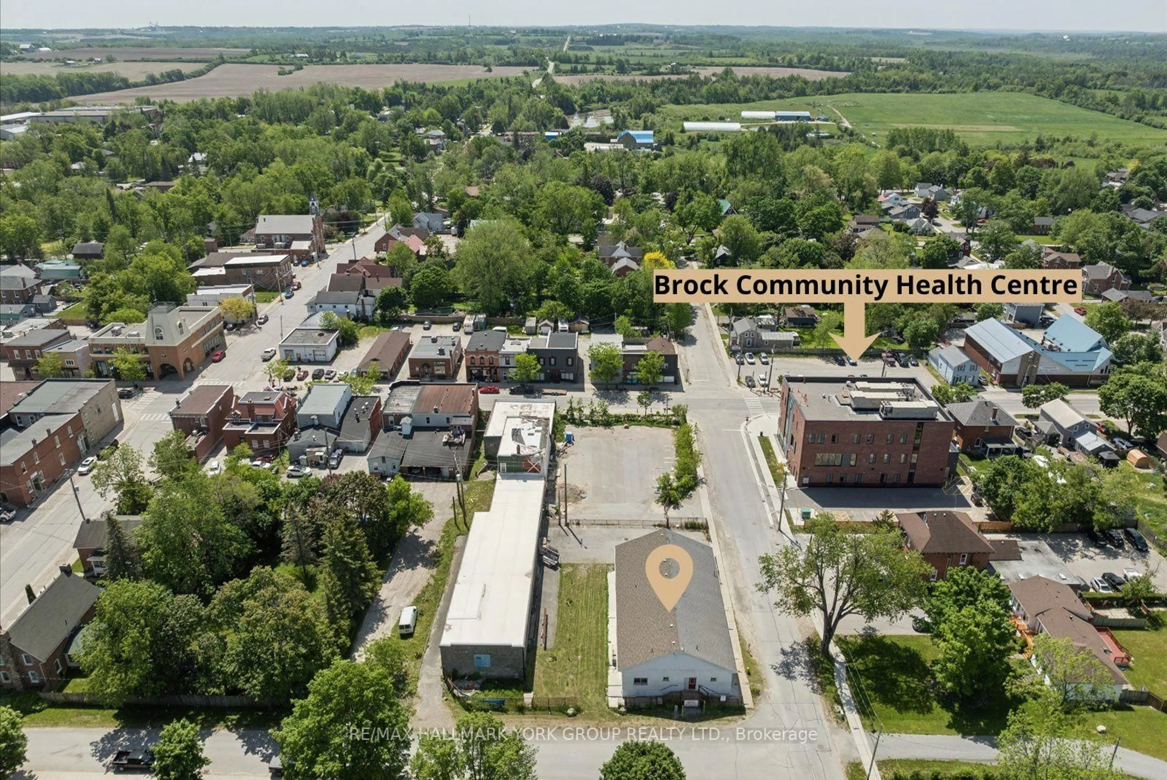 A pic from outside/outdoor area/front of a property/back of a property/a pic from drone, street for 21 Ann St, Brock Ontario L0E 1E0