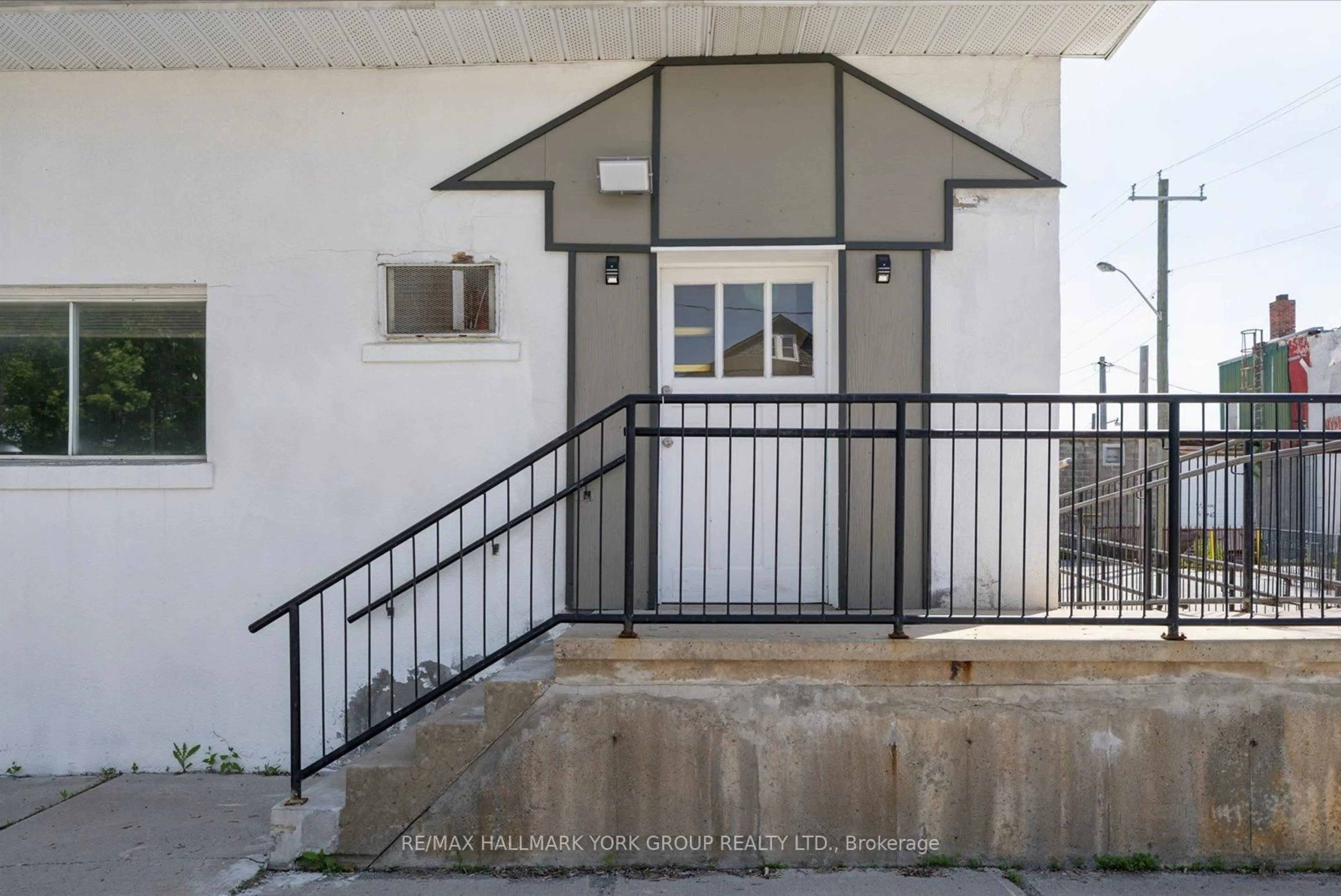Unknown for 21 Ann St, Brock Ontario L0E 1E0
