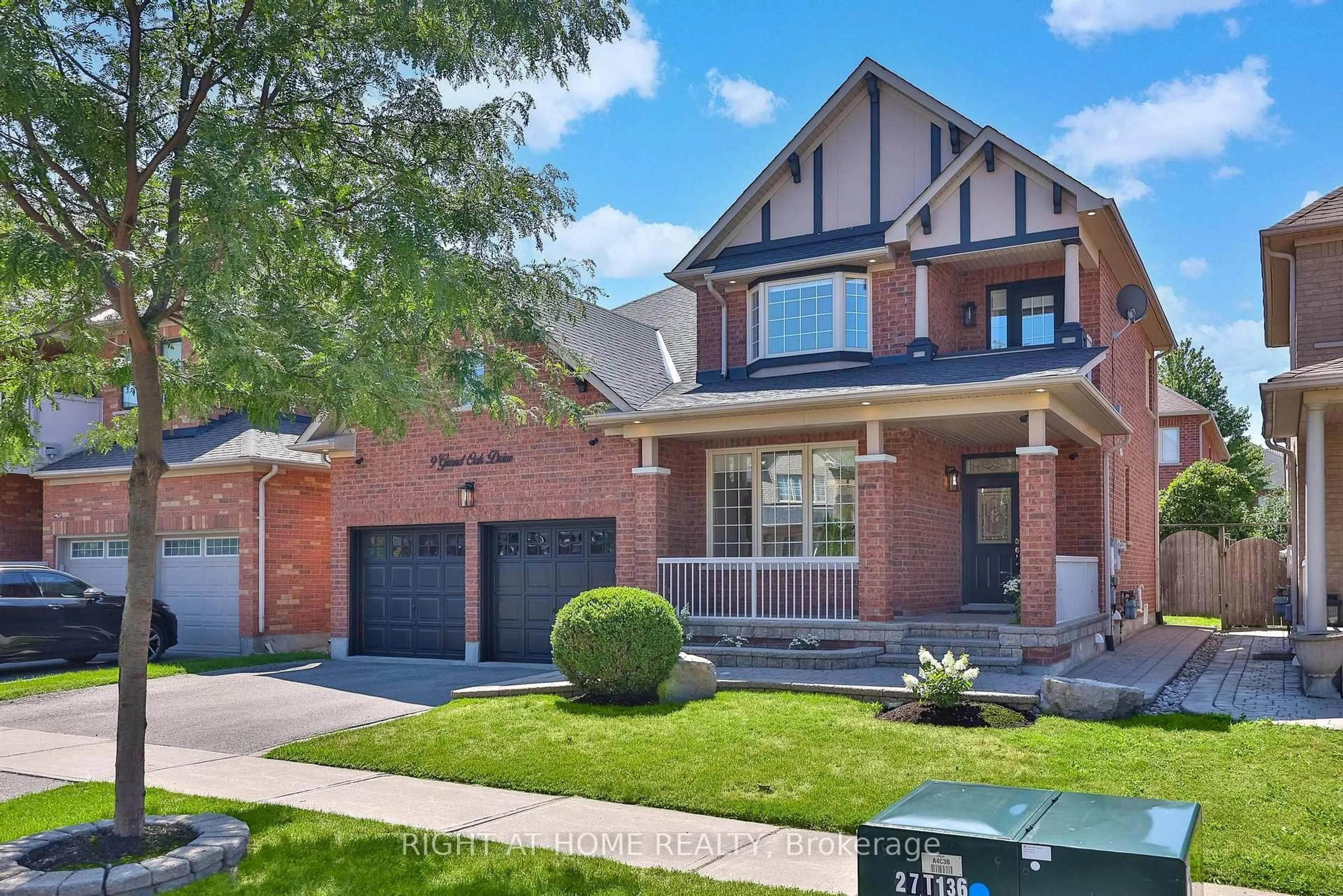 Home with brick exterior material, street for 9 Grand Oak Dr, Richmond Hill Ontario L4E 4E8