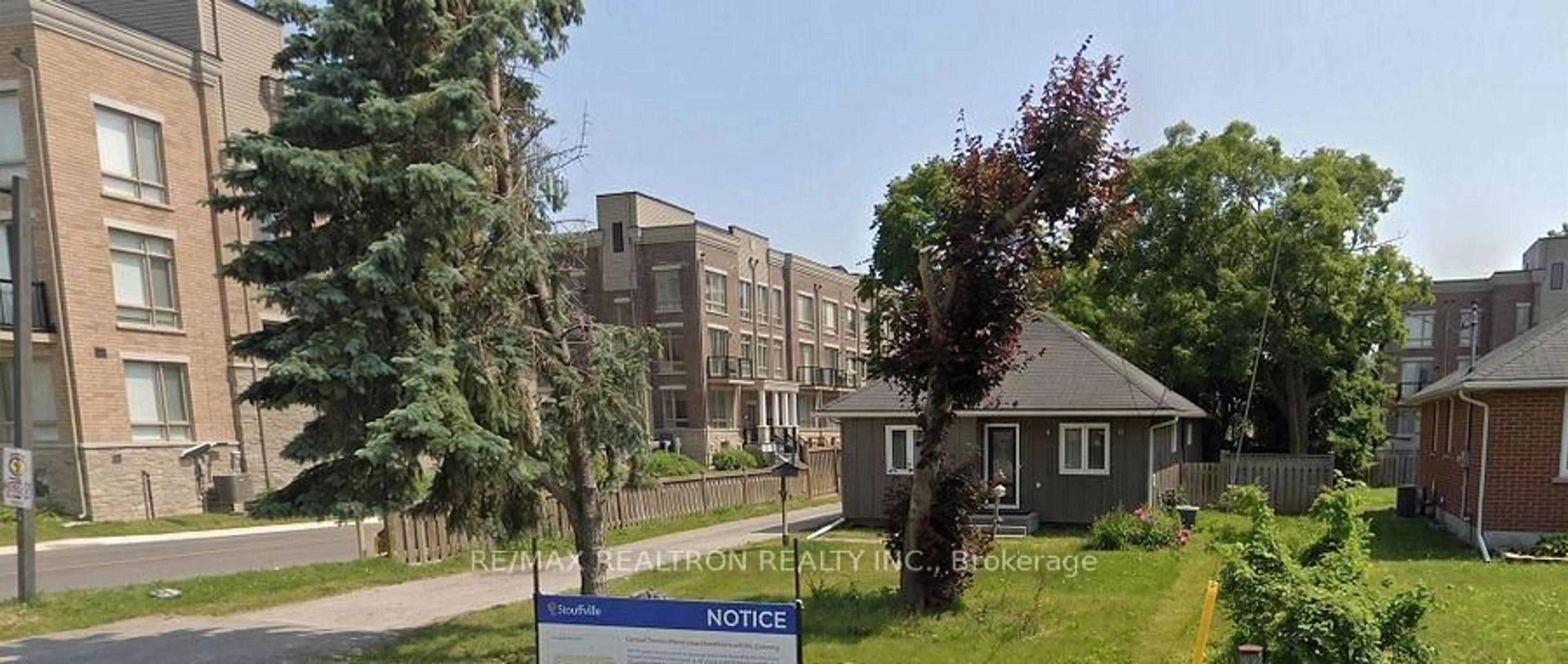 Blurry image for 6835 Main St, Whitchurch-Stouffville Ontario L4A 7G4
