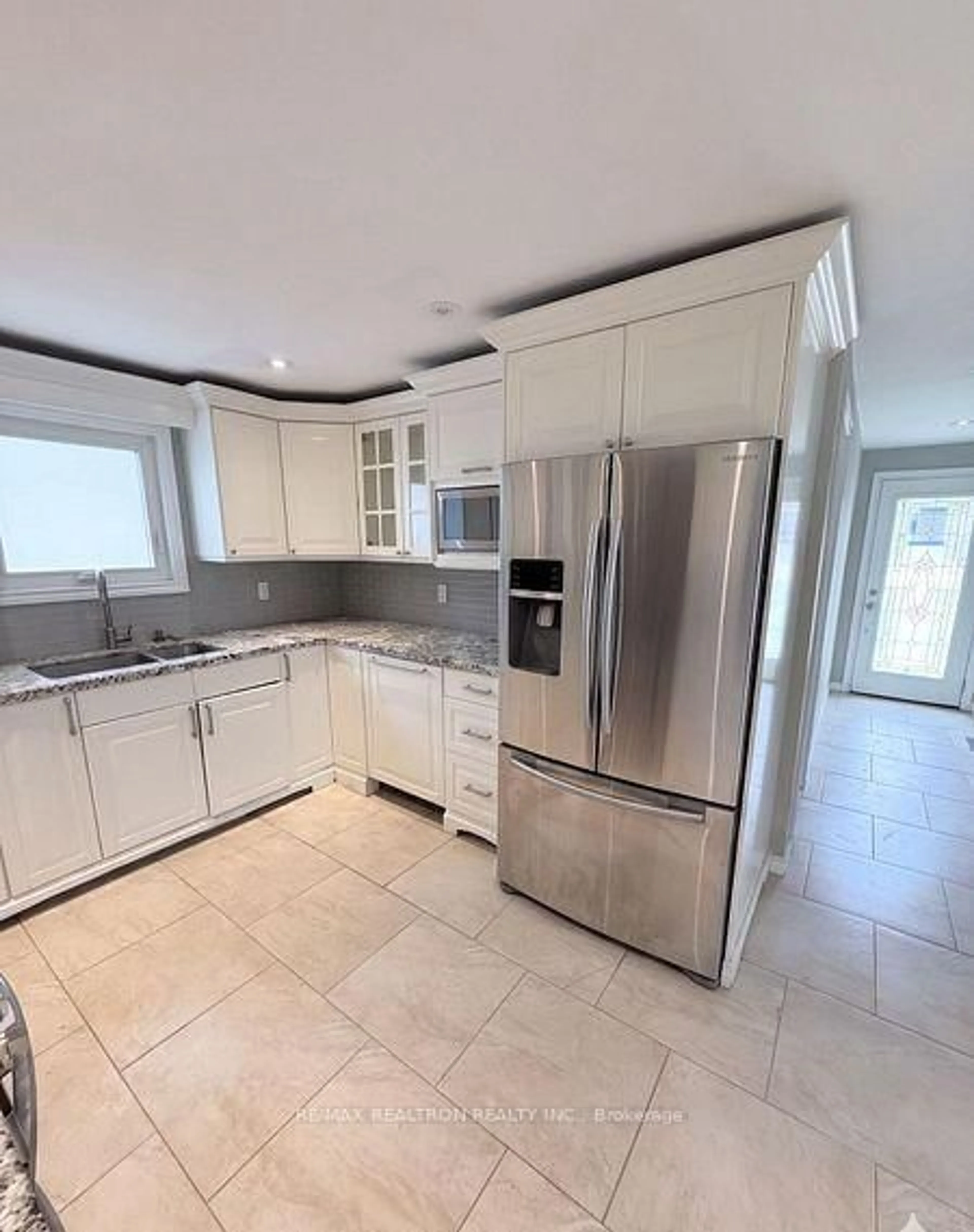 Unknown for 6835 Main St, Whitchurch-Stouffville Ontario L4A 7G4