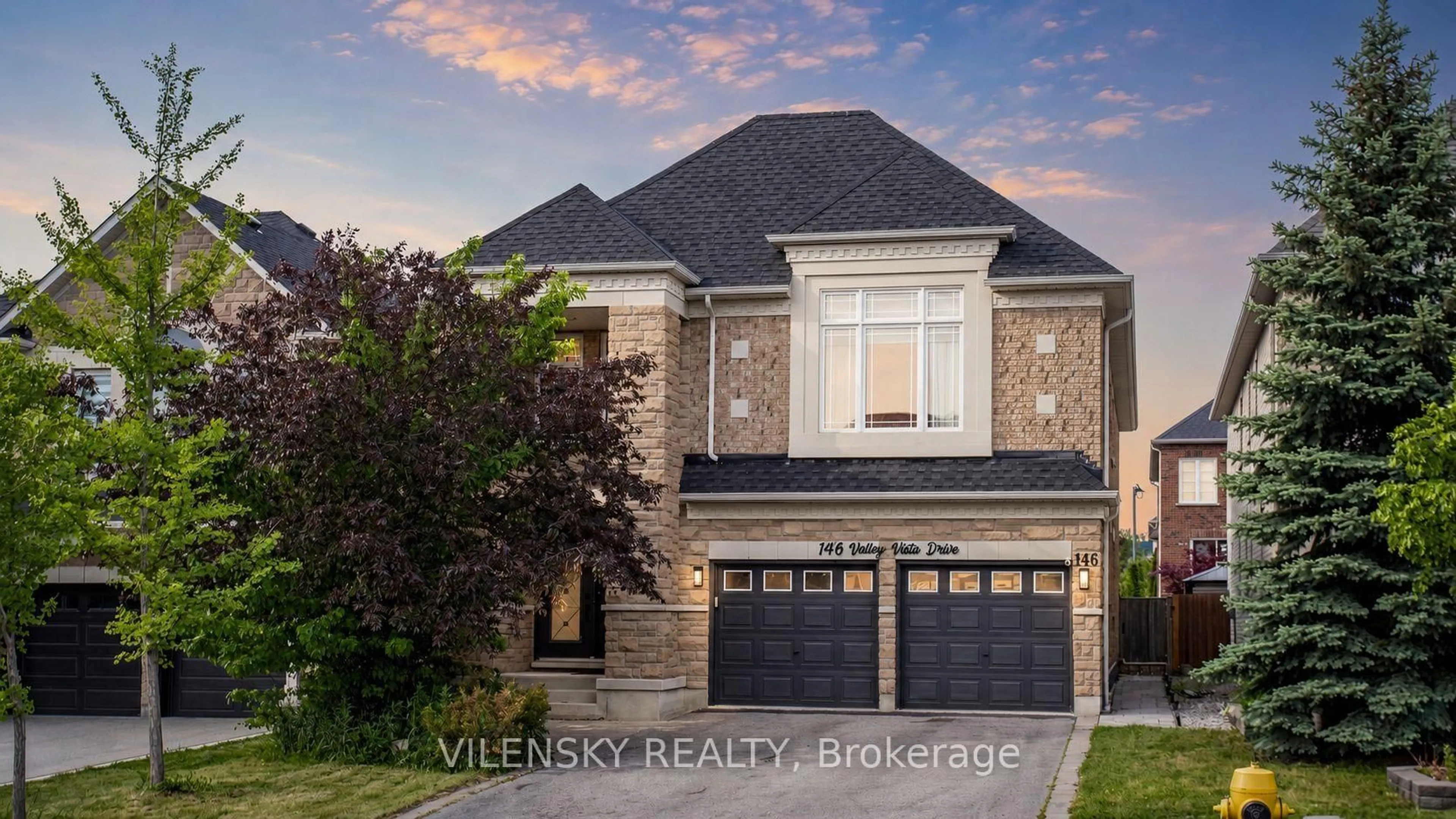 Home with brick exterior material, street for 146 Valley Vista Dr, Vaughan Ontario L6A 0Z4