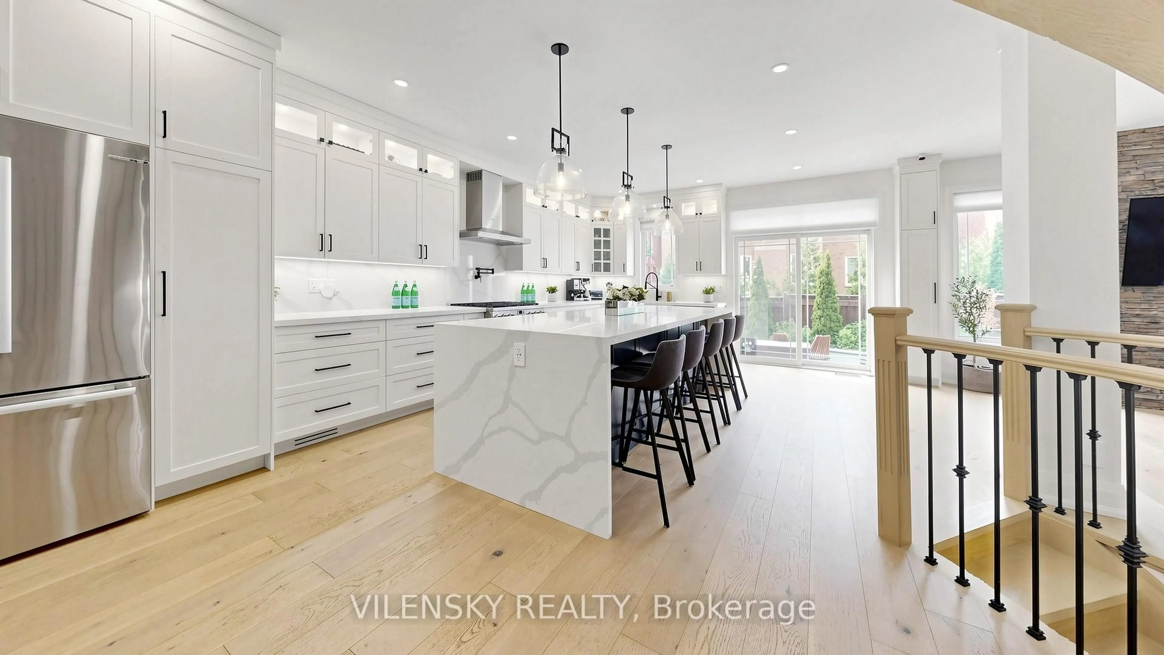 Open concept kitchen, unknown for 146 Valley Vista Dr, Vaughan Ontario L6A 0Z4