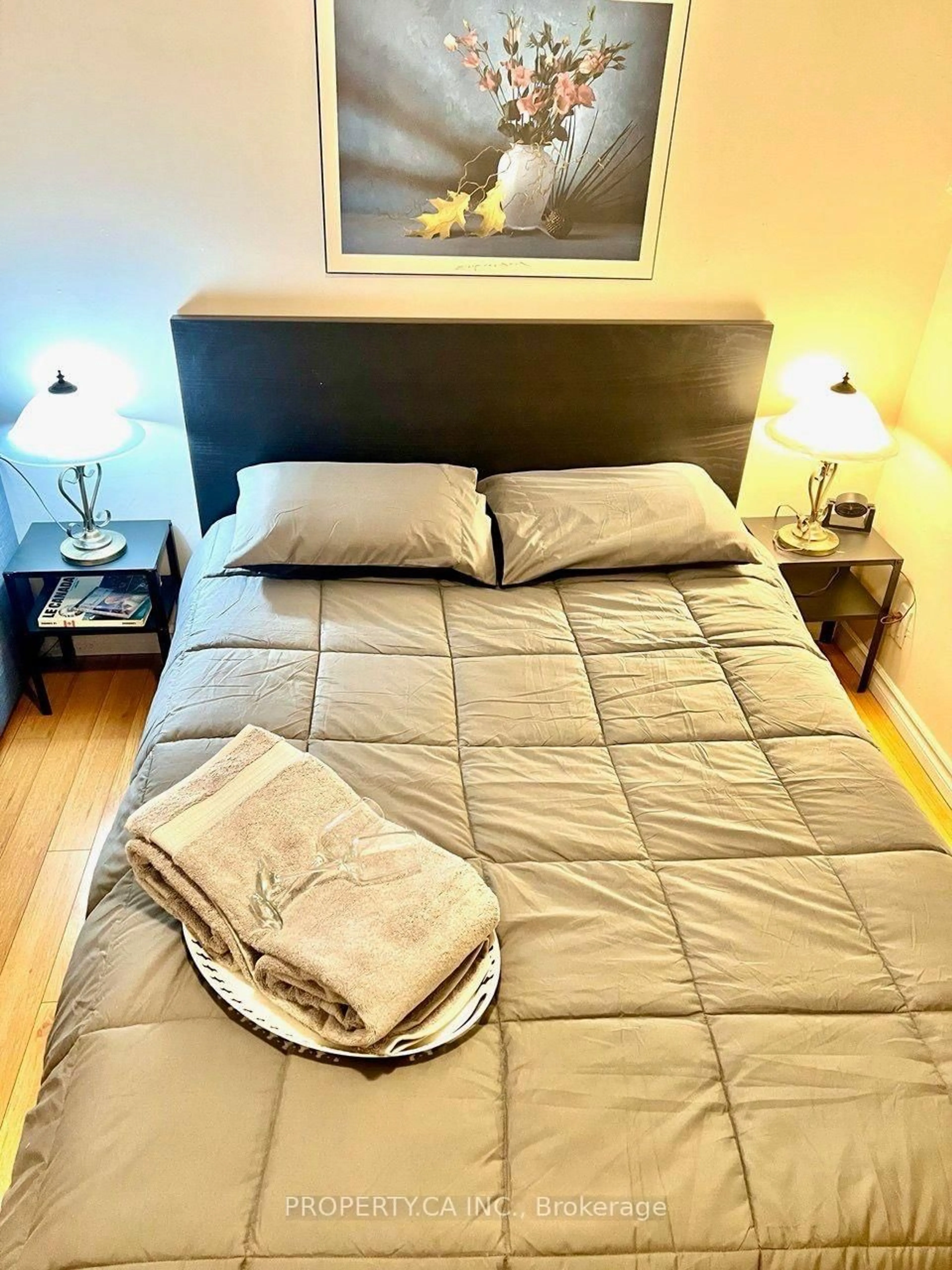 Bedroom with bed, unknown for 80 Peter Andrew Cres, Vaughan Ontario L4J 2V5
