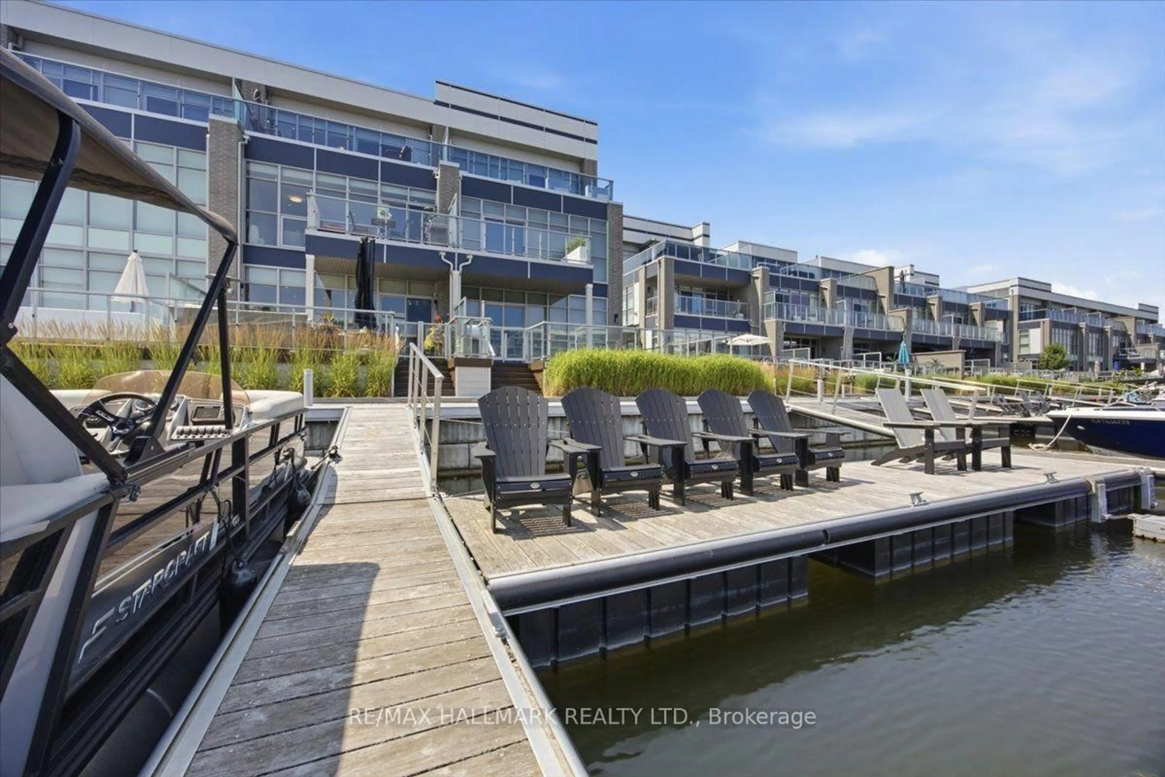 Patio, water/lake/river/ocean view for 3666 Ferretti Crt, Innisfil Ontario L9S 0N6