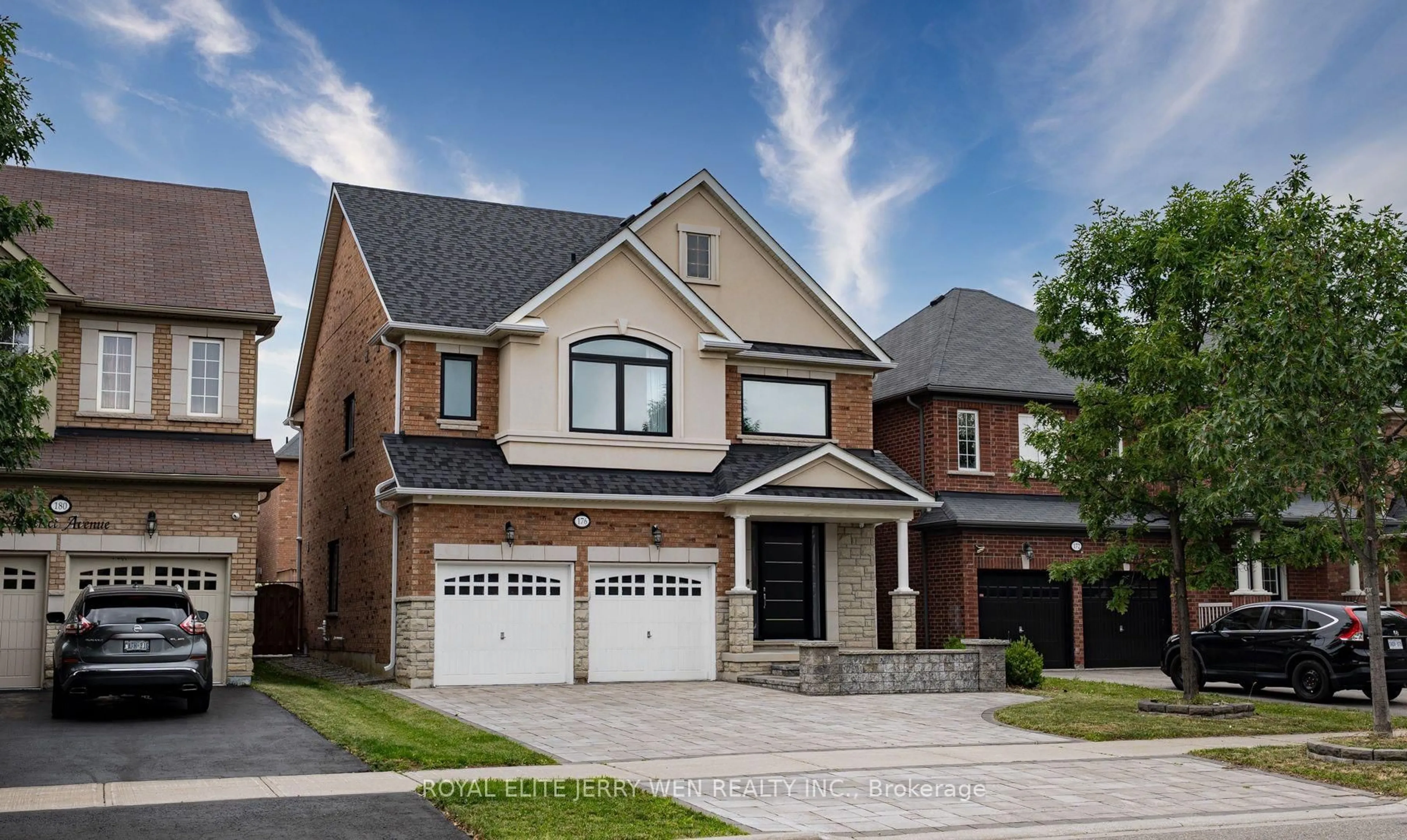 Home with brick exterior material, street for 176 District Ave, Vaughan Ontario L6A 0Y3