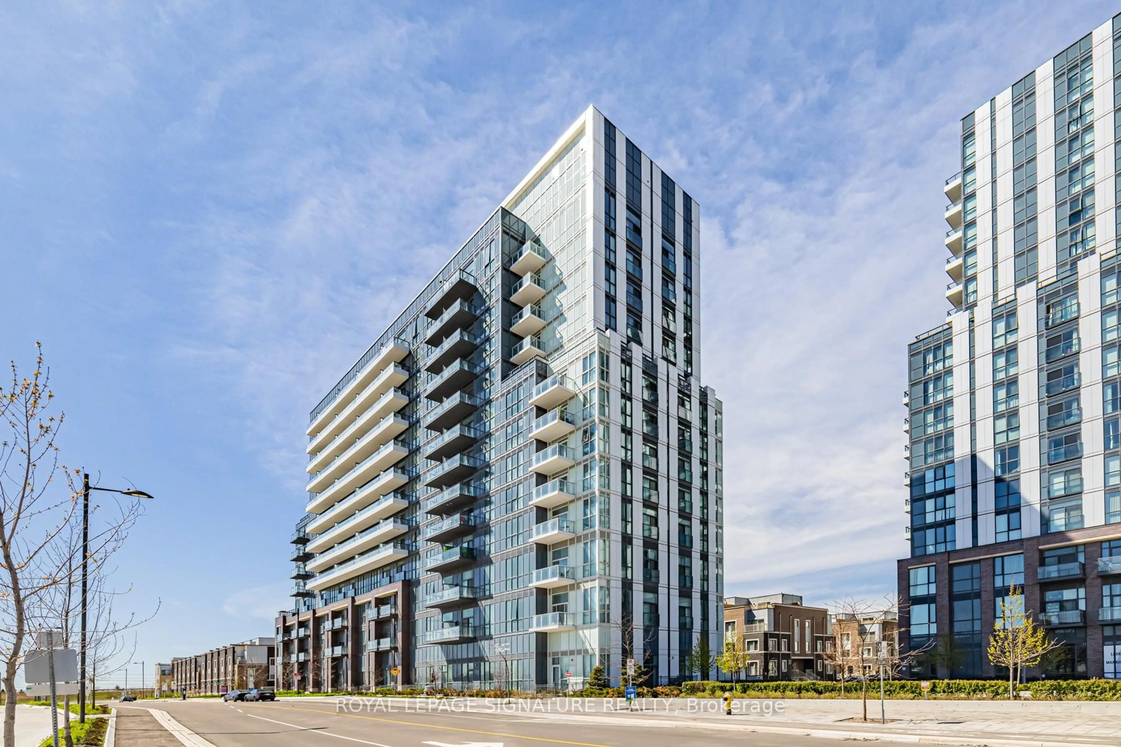 Unknown for 60 Honeycrisp Cres #618, Vaughan Ontario L4K 0N5