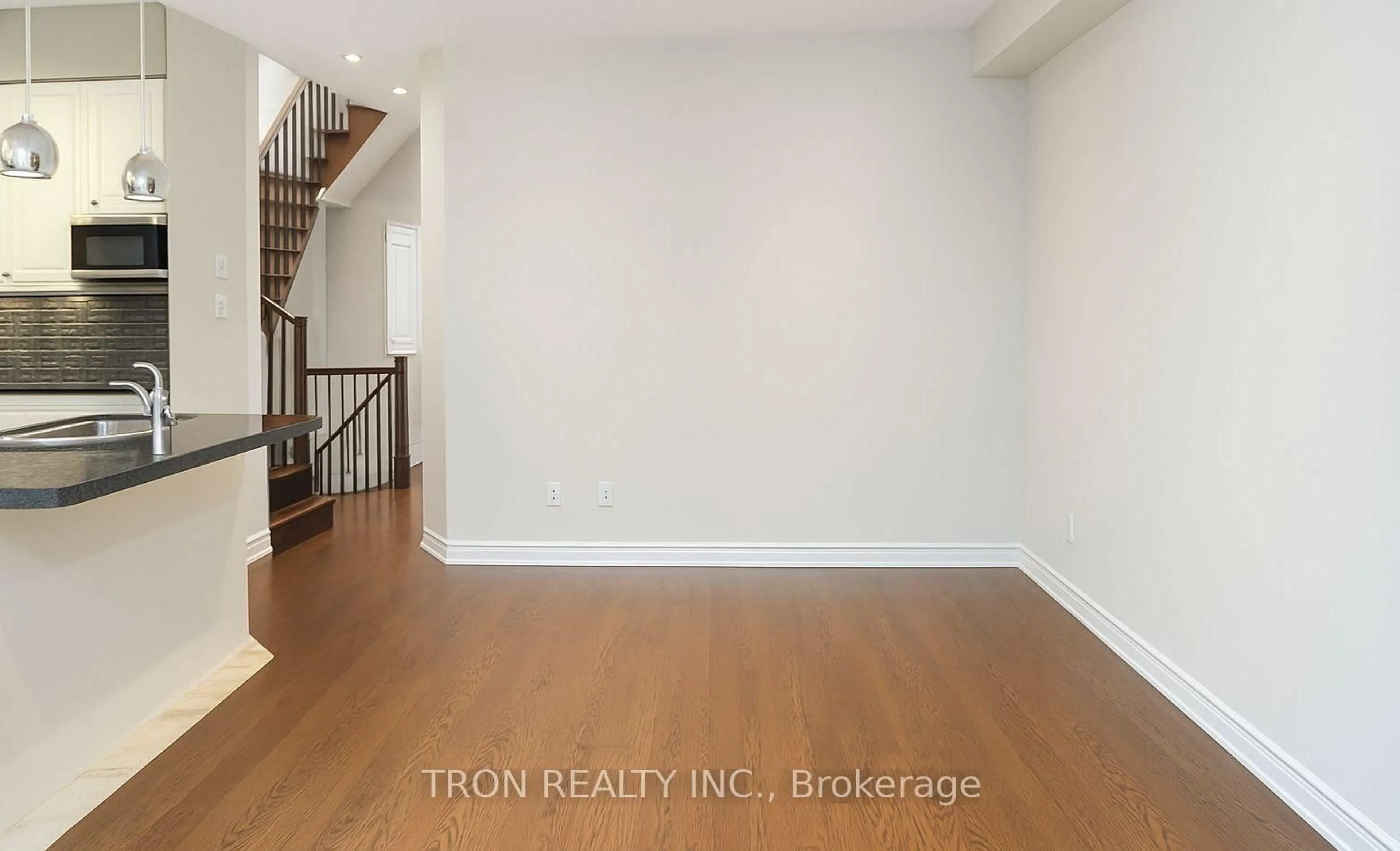 A pic of a room for 33 Mazarine Lane, Richmond Hill Ontario L4S 0G2