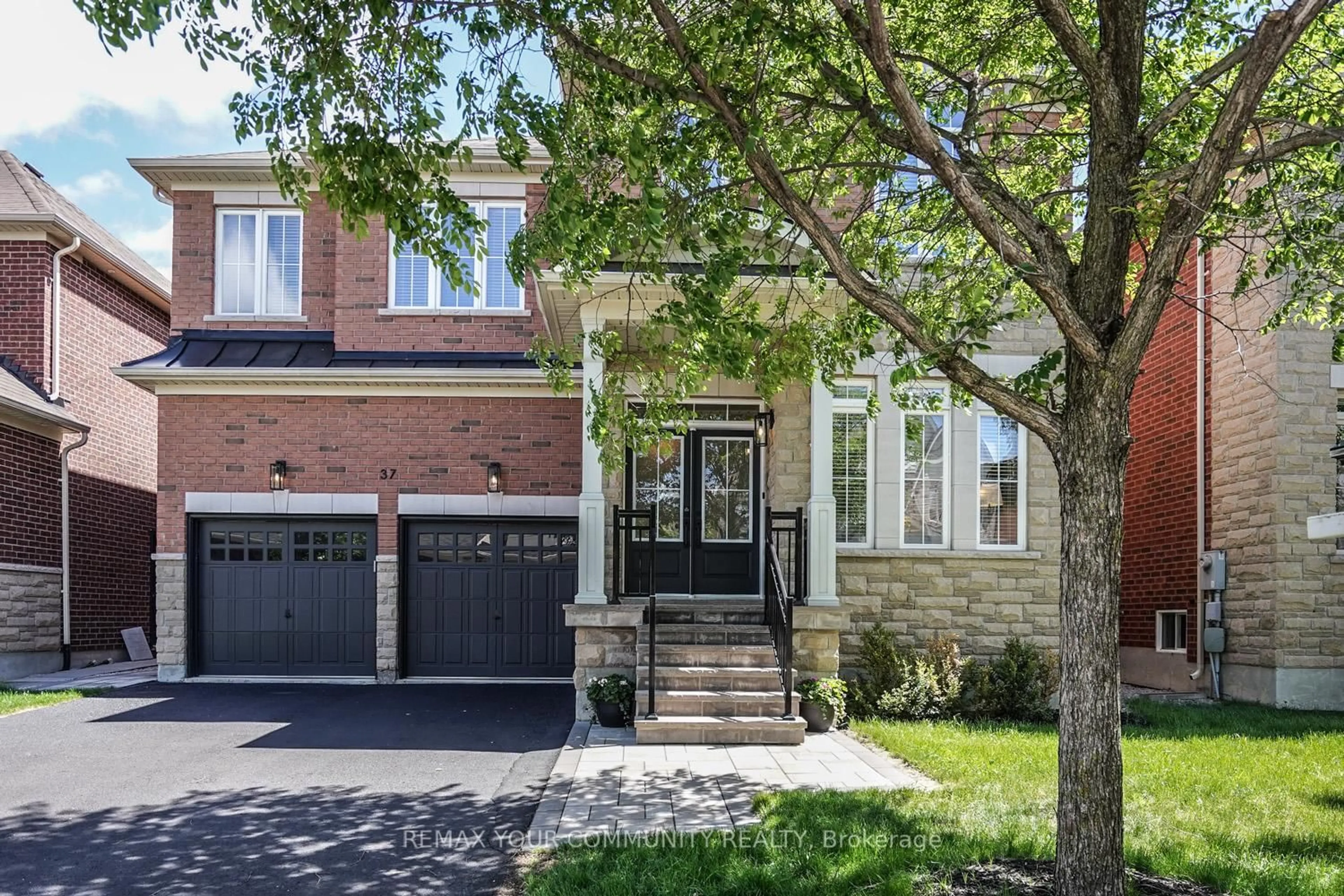 Home with brick exterior material, street for 37 Heron Hollow Ave, Richmond Hill Ontario L4E 0V7