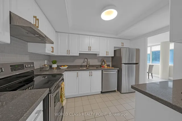 40 Harding Blvd #201, Richmond Hill 5